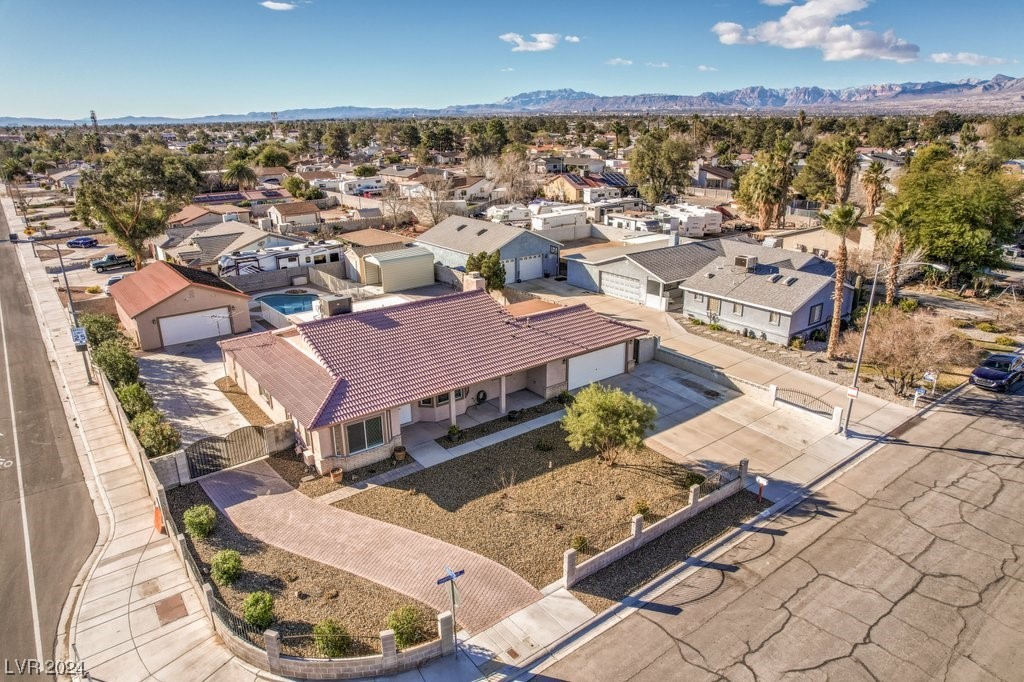 4305 Sharpshooter Lane