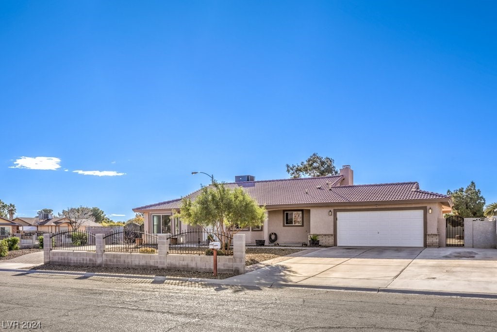 4305 Sharpshooter Lane