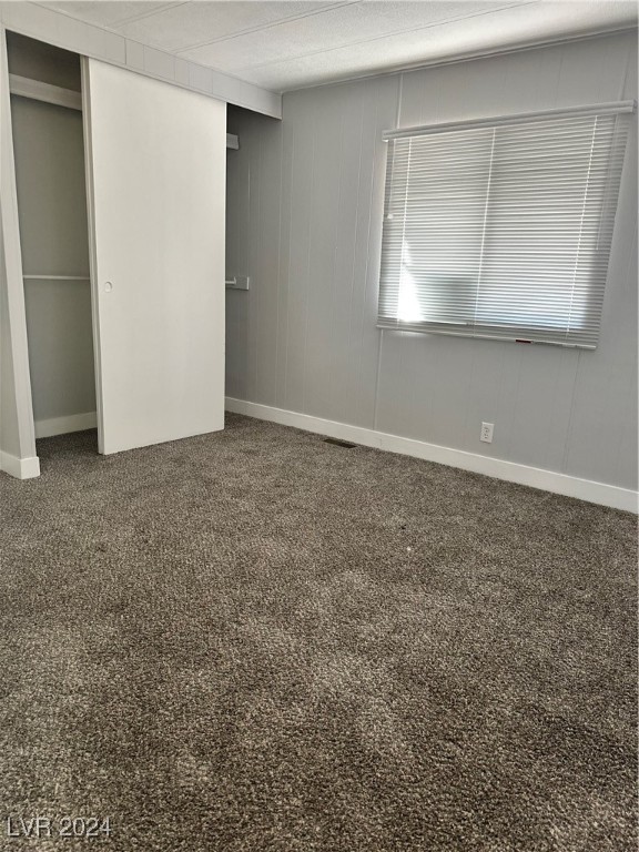 4608 Royal Ridge Avenue