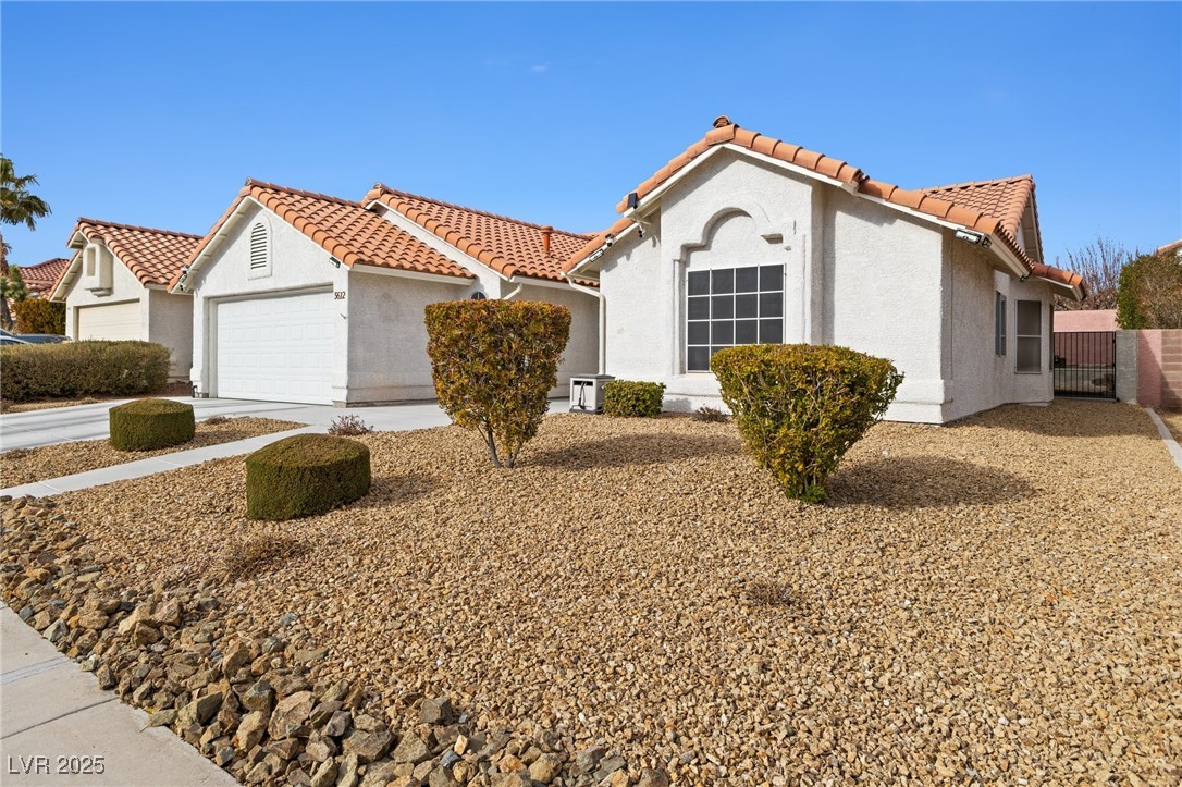 5612 Crimson Ridge Drive