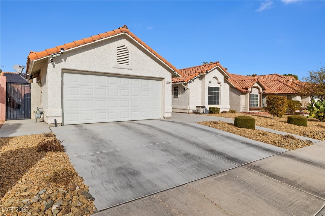 5612 Crimson Ridge Drive