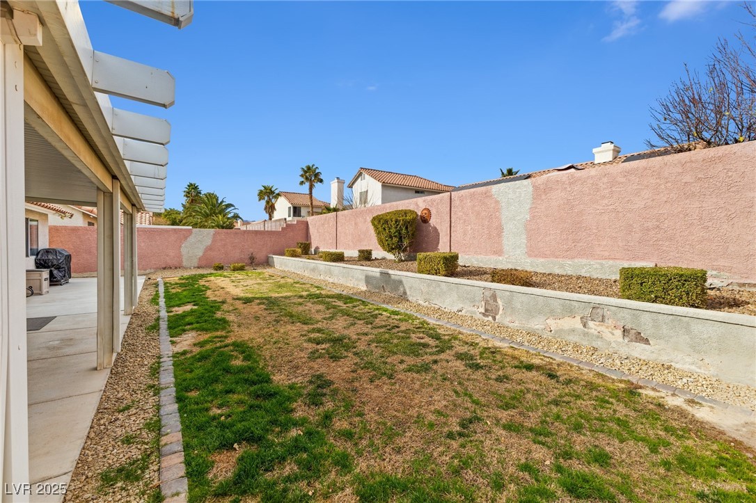 5612 Crimson Ridge Drive