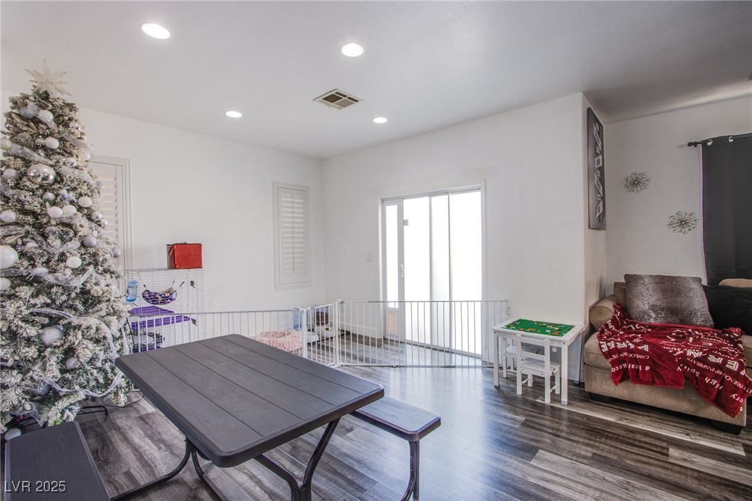 4429 East Azure Avenue