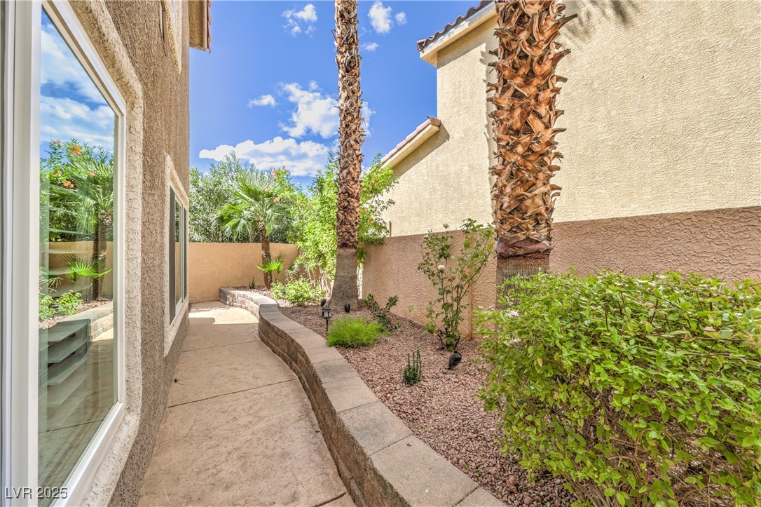 6912 Mill Creek Way