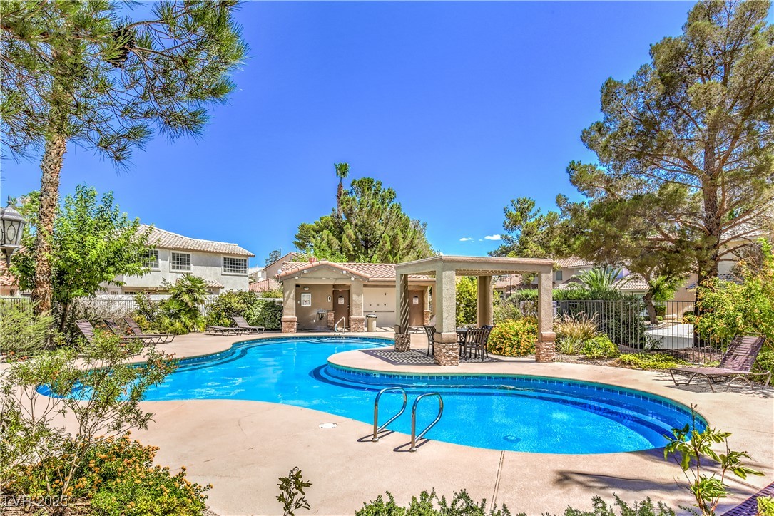 6912 Mill Creek Way