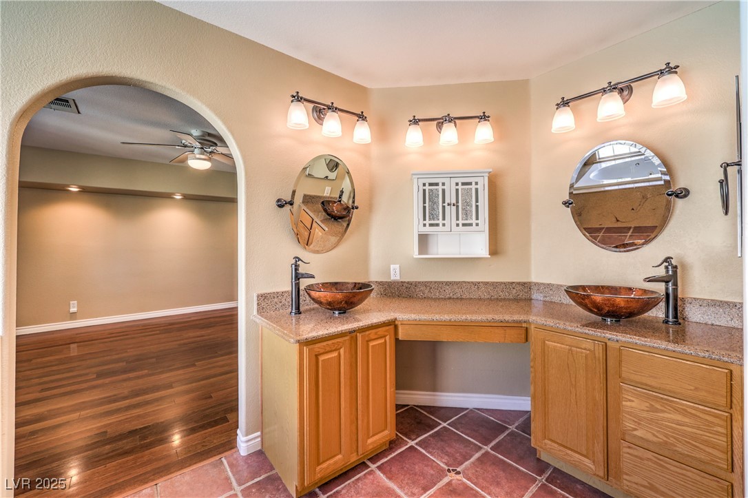 6912 Mill Creek Way