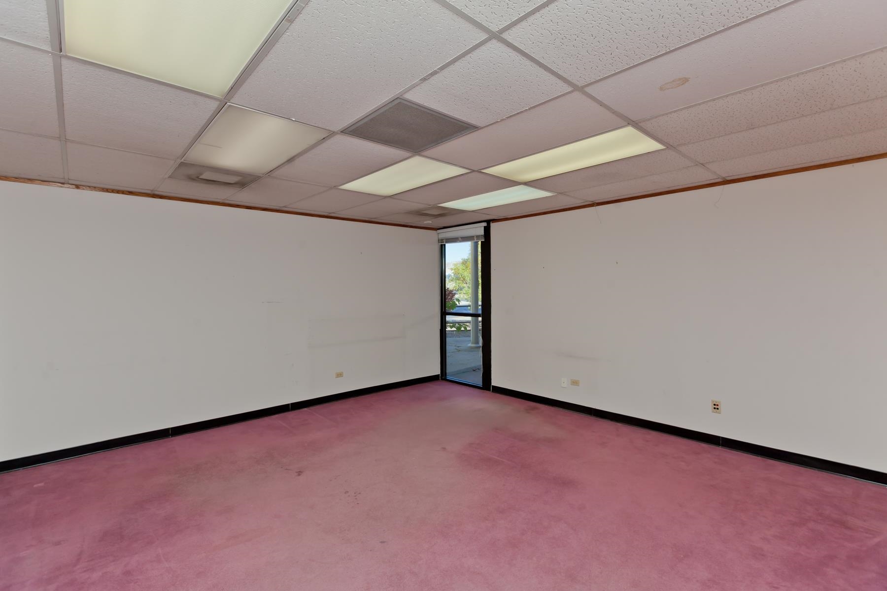 2777 Crossroads Boulevard Unit: 1