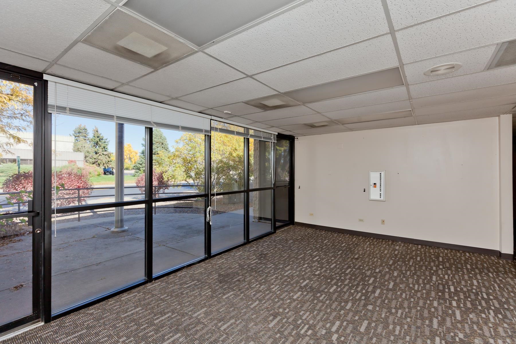 2777 Crossroads Boulevard Unit: 1