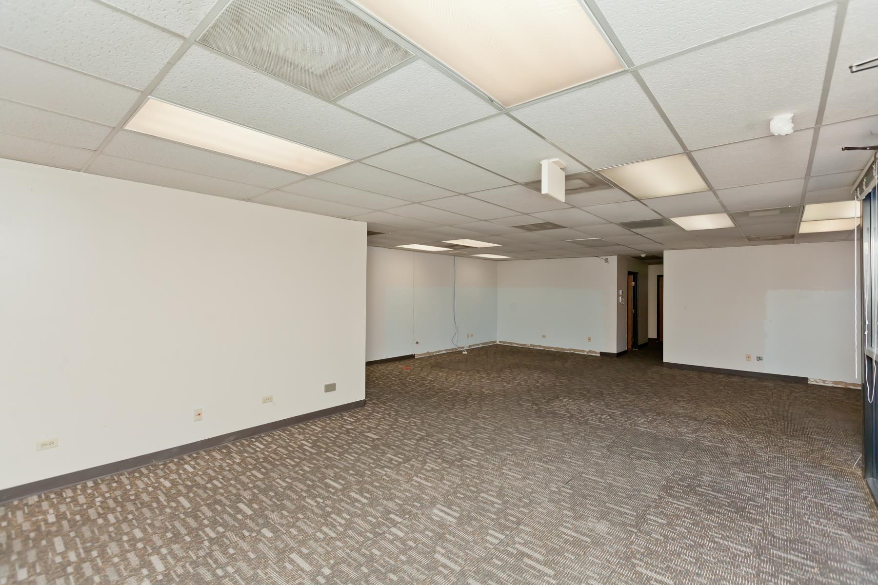 2777 Crossroads Boulevard Unit: 1