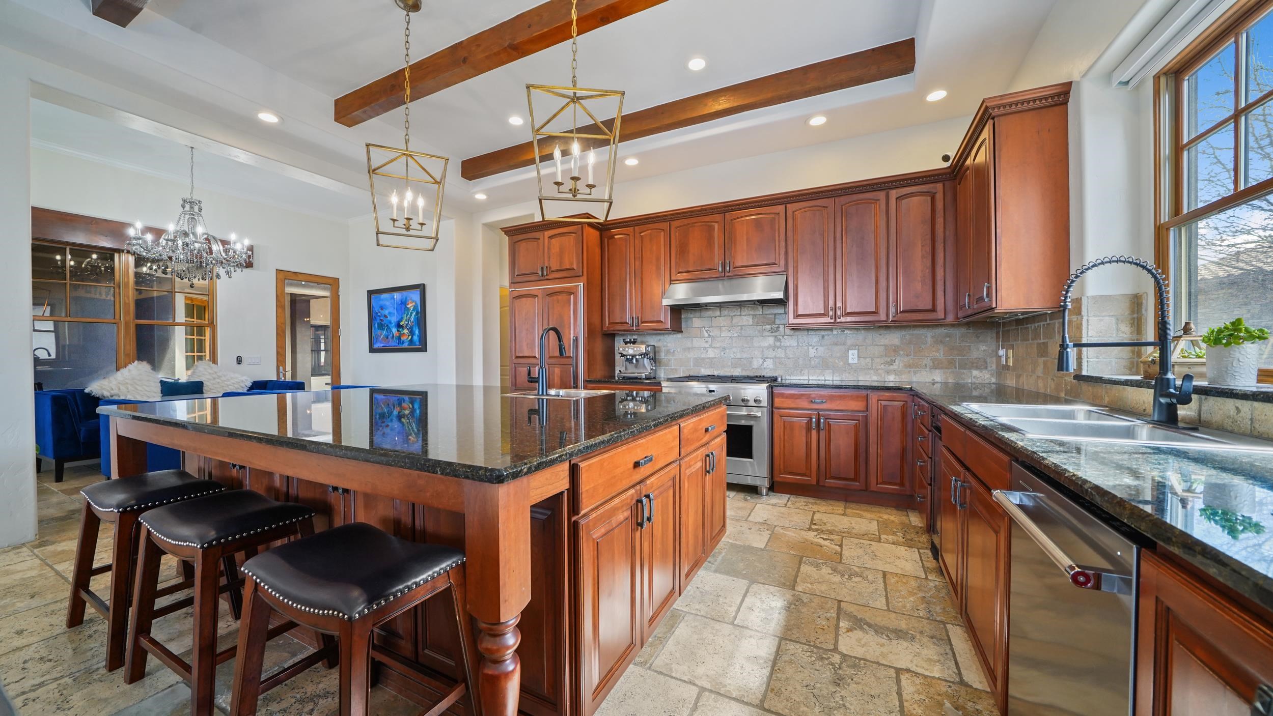440 High Pointe Circle