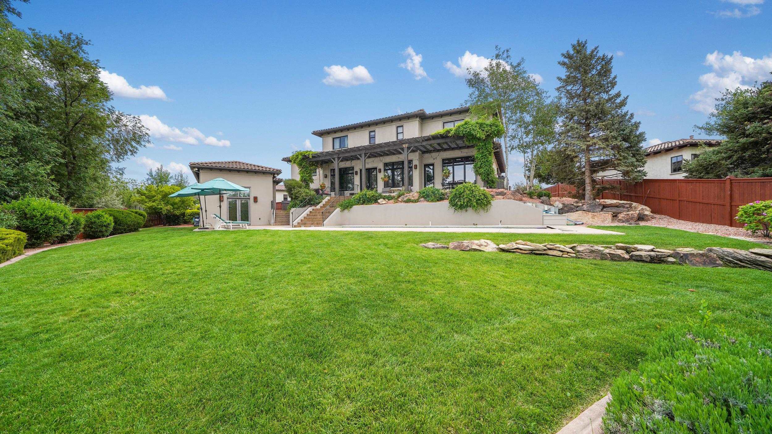 440 High Pointe Circle