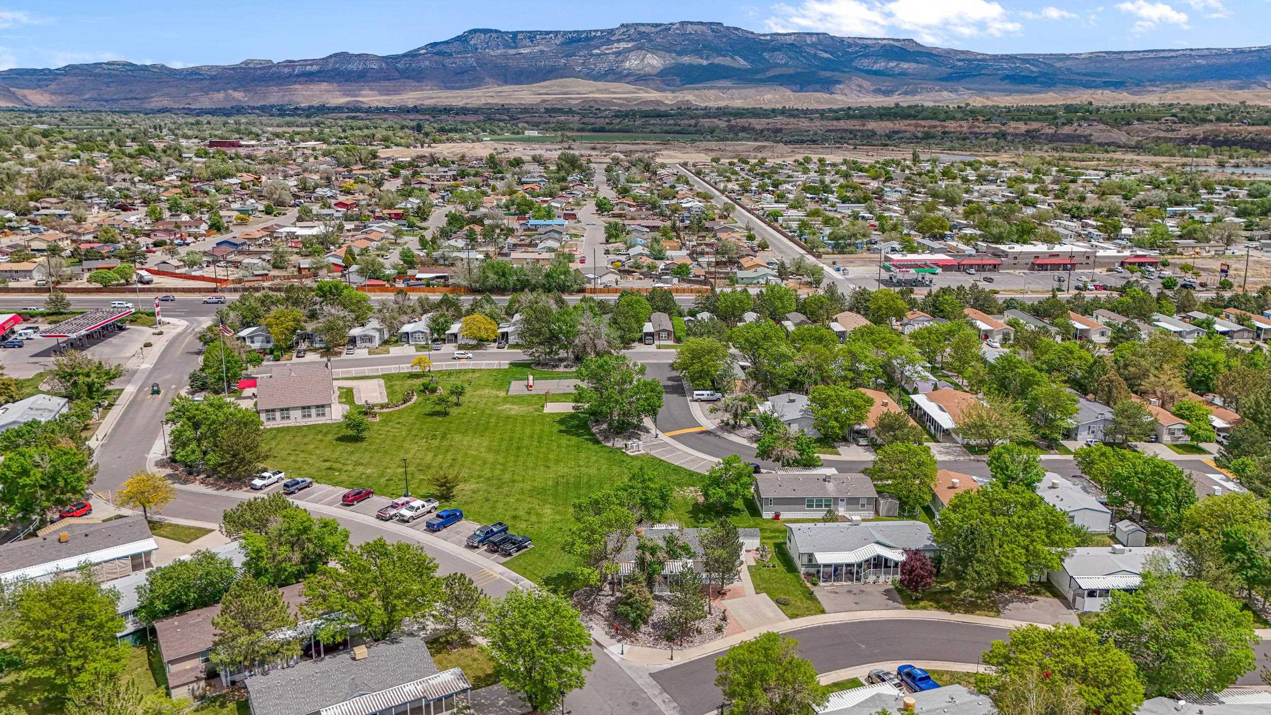 435 32 Road Unit: 302