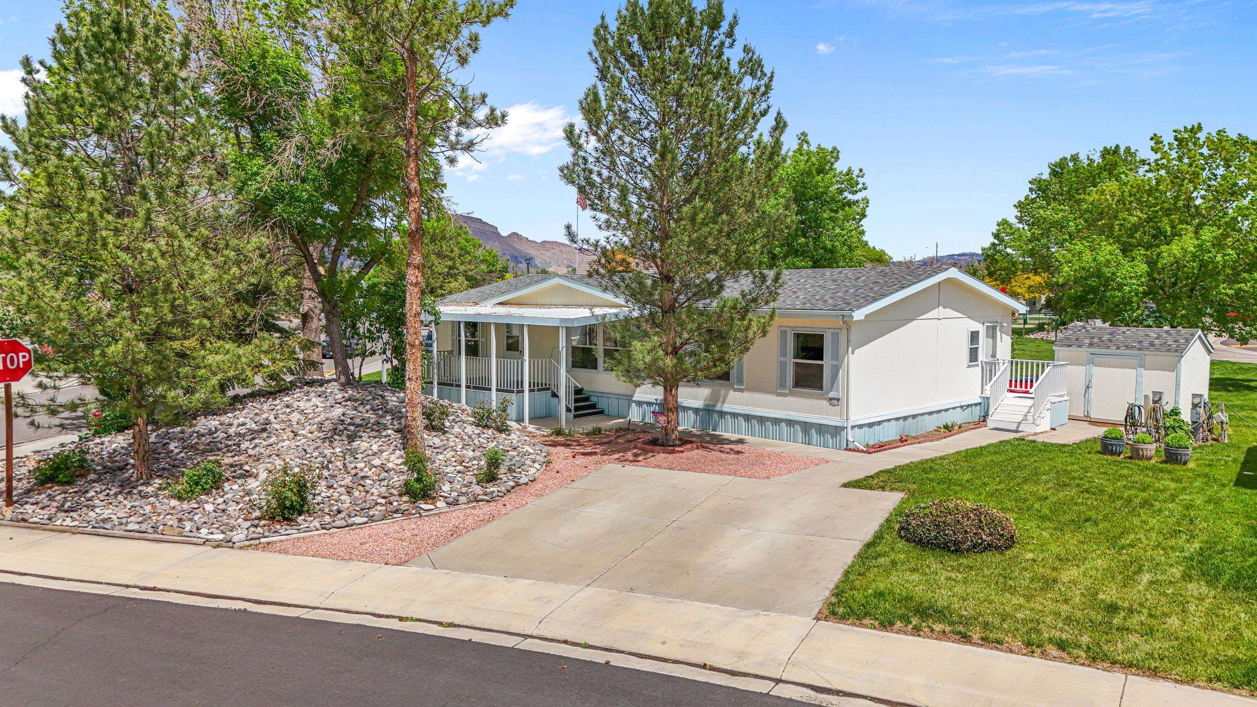 435 32 Road Unit: 302