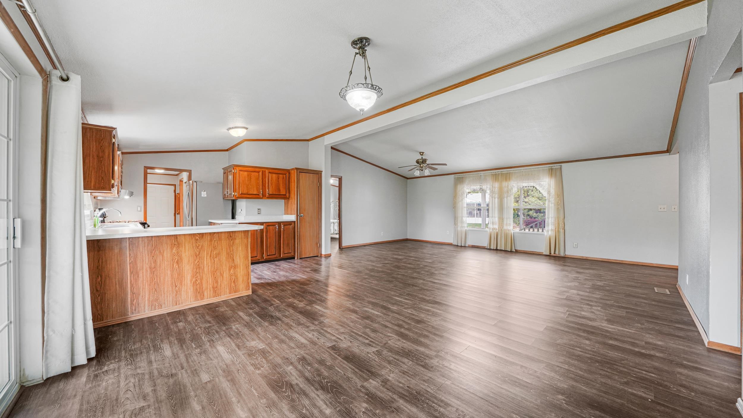 435 32 Road Unit: 302