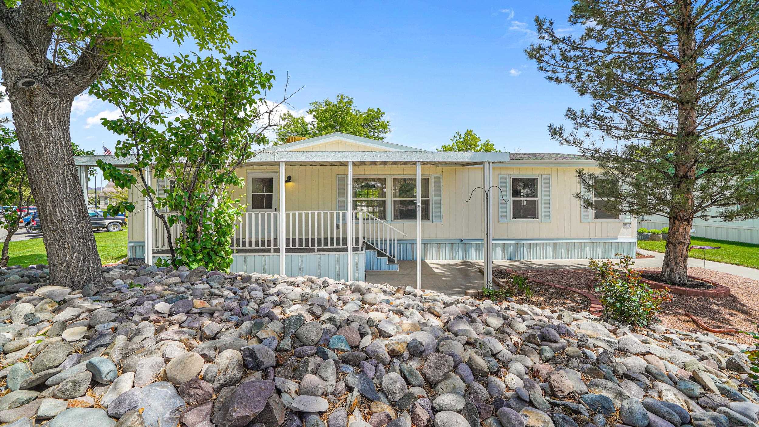 435 32 Road Unit: 302