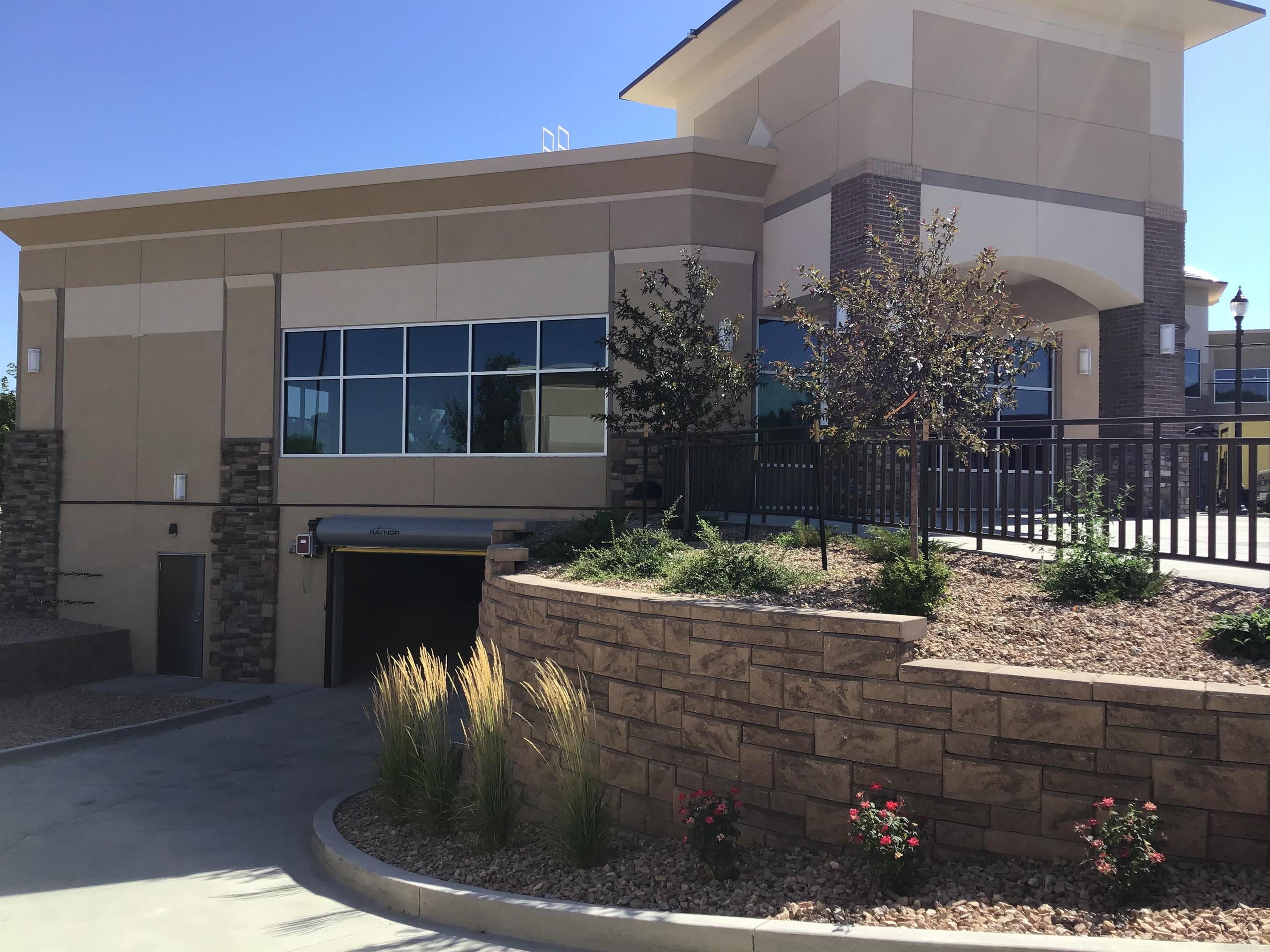 360 W Park Drive