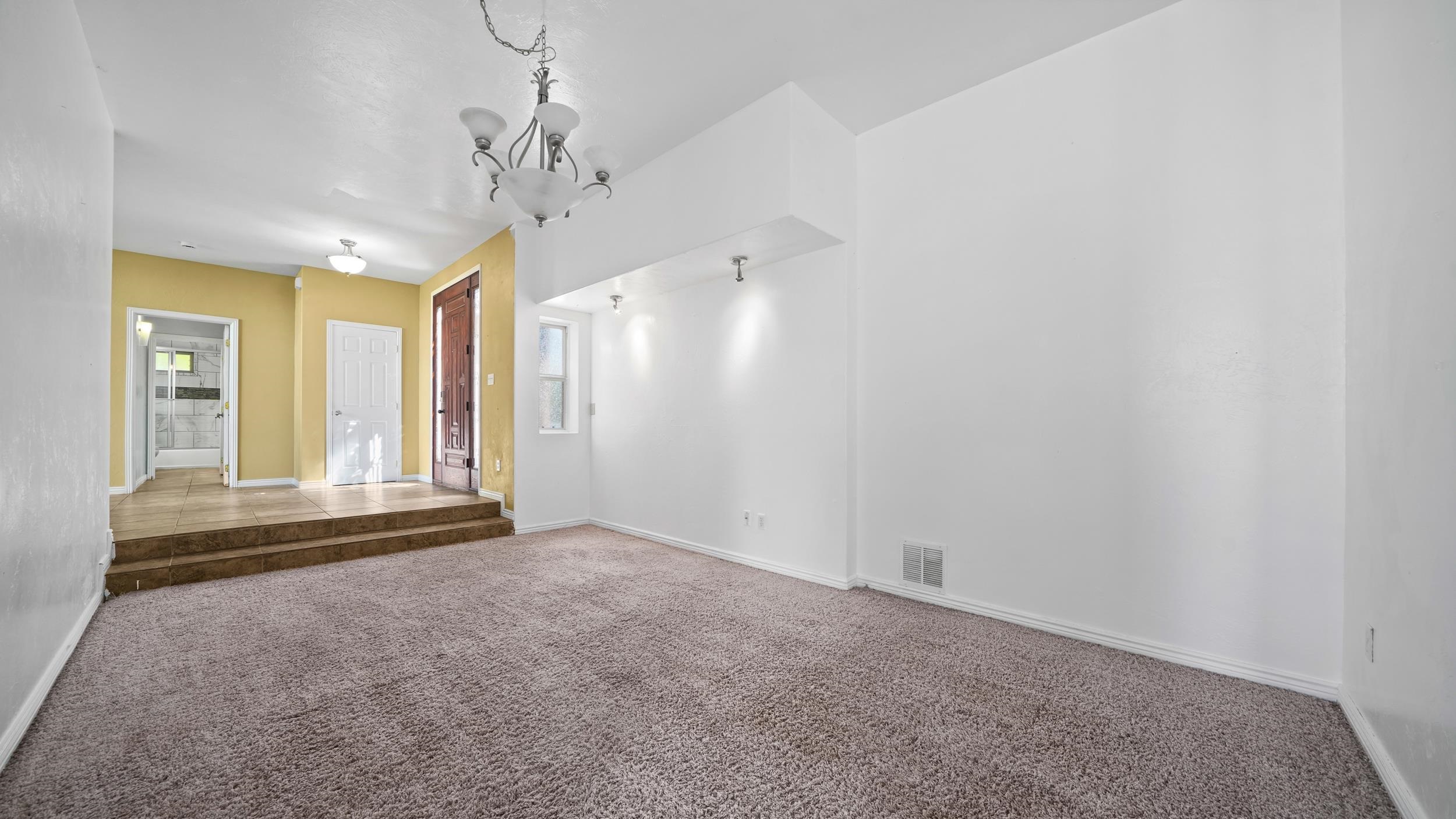 3348 E 1/4 Road