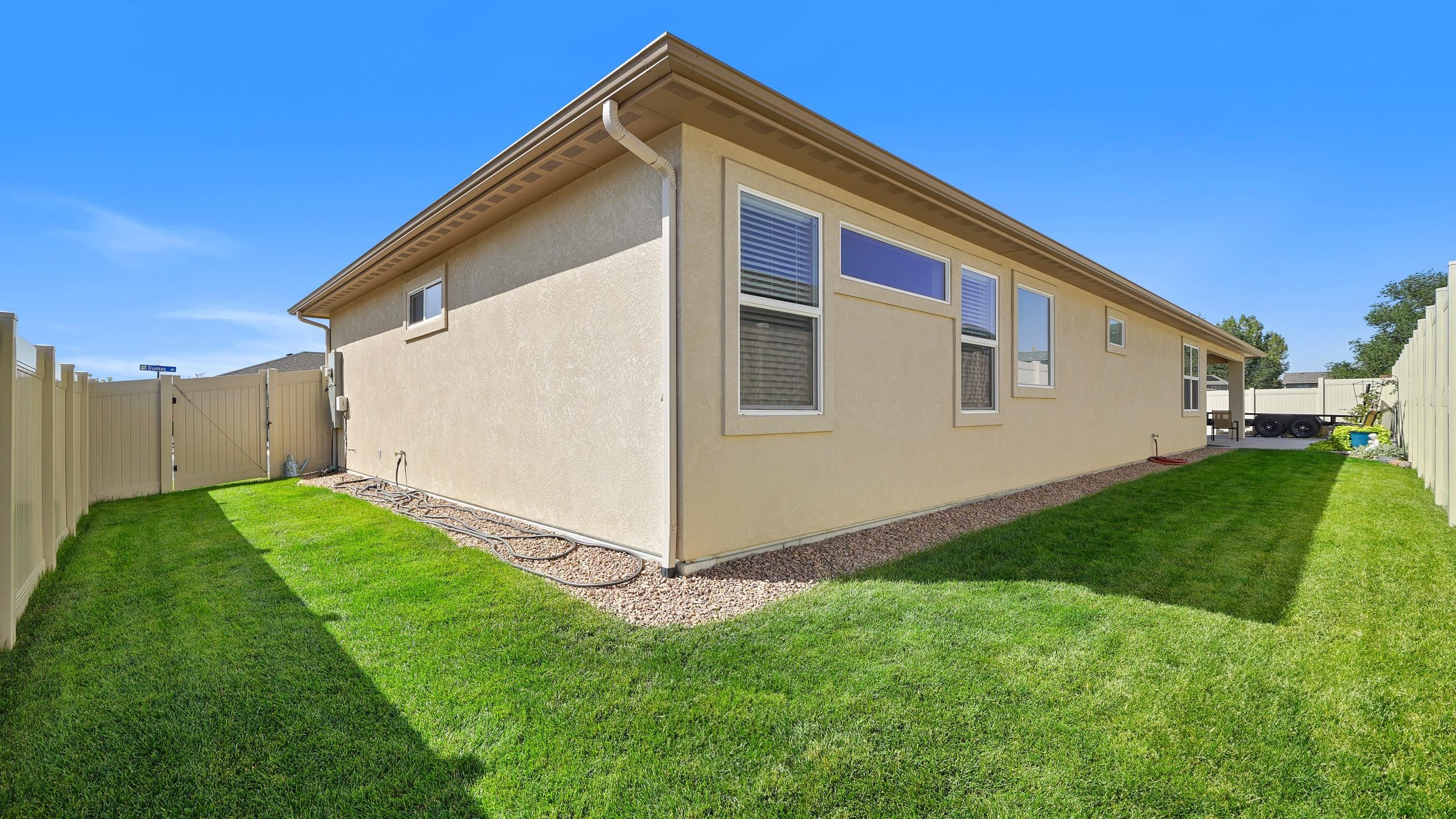 3172 Dumas Avenue