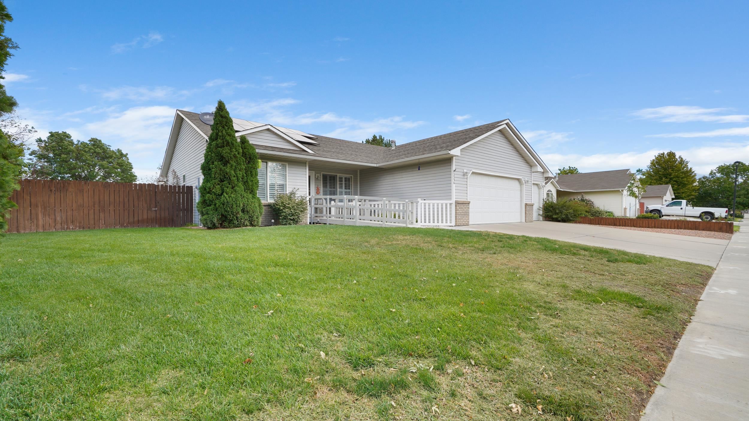 2536 Brenna Way
