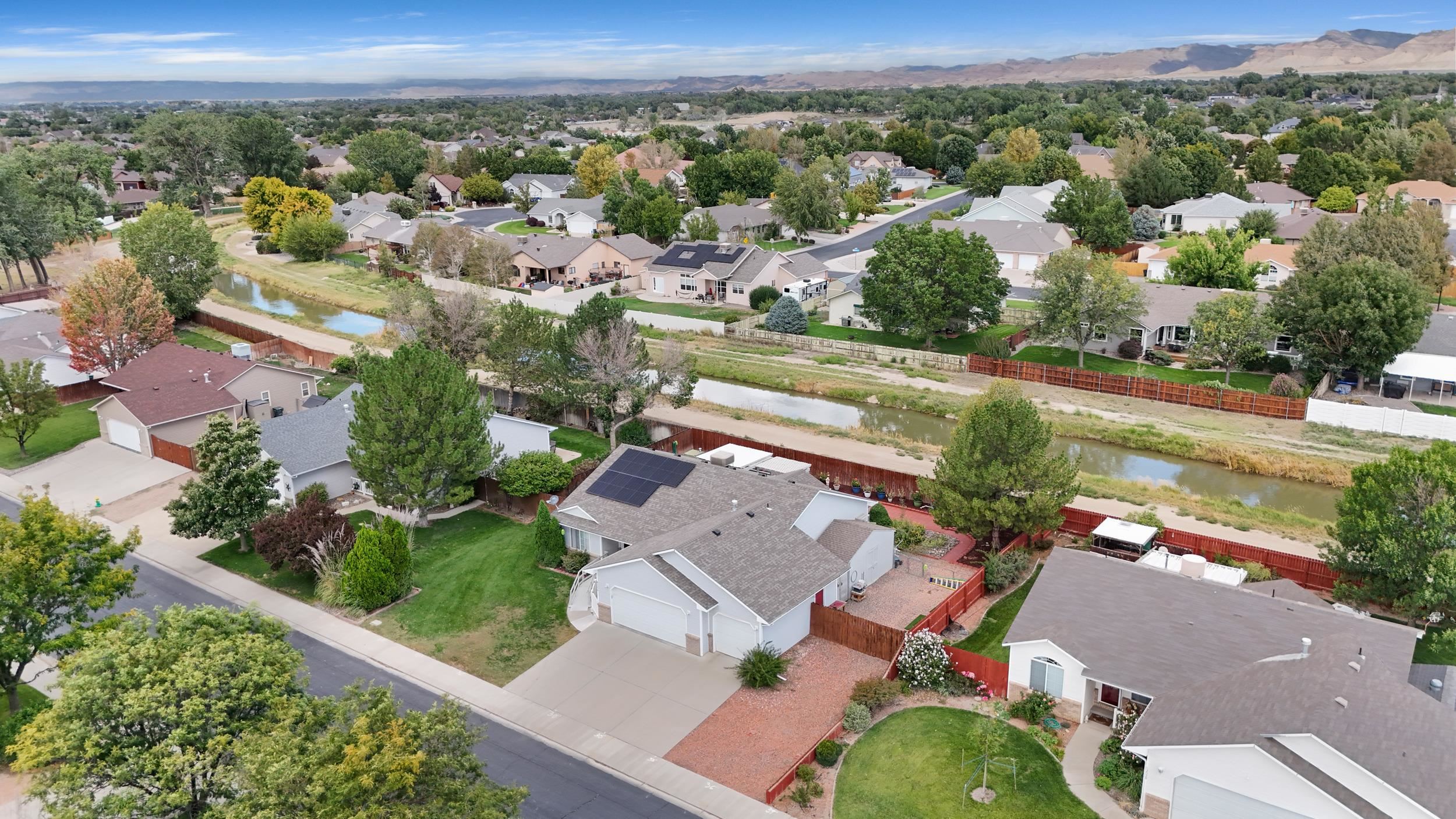 2536 Brenna Way