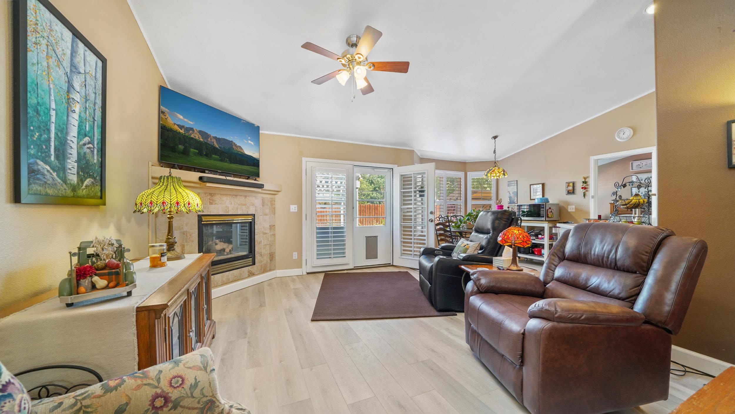 2536 Brenna Way
