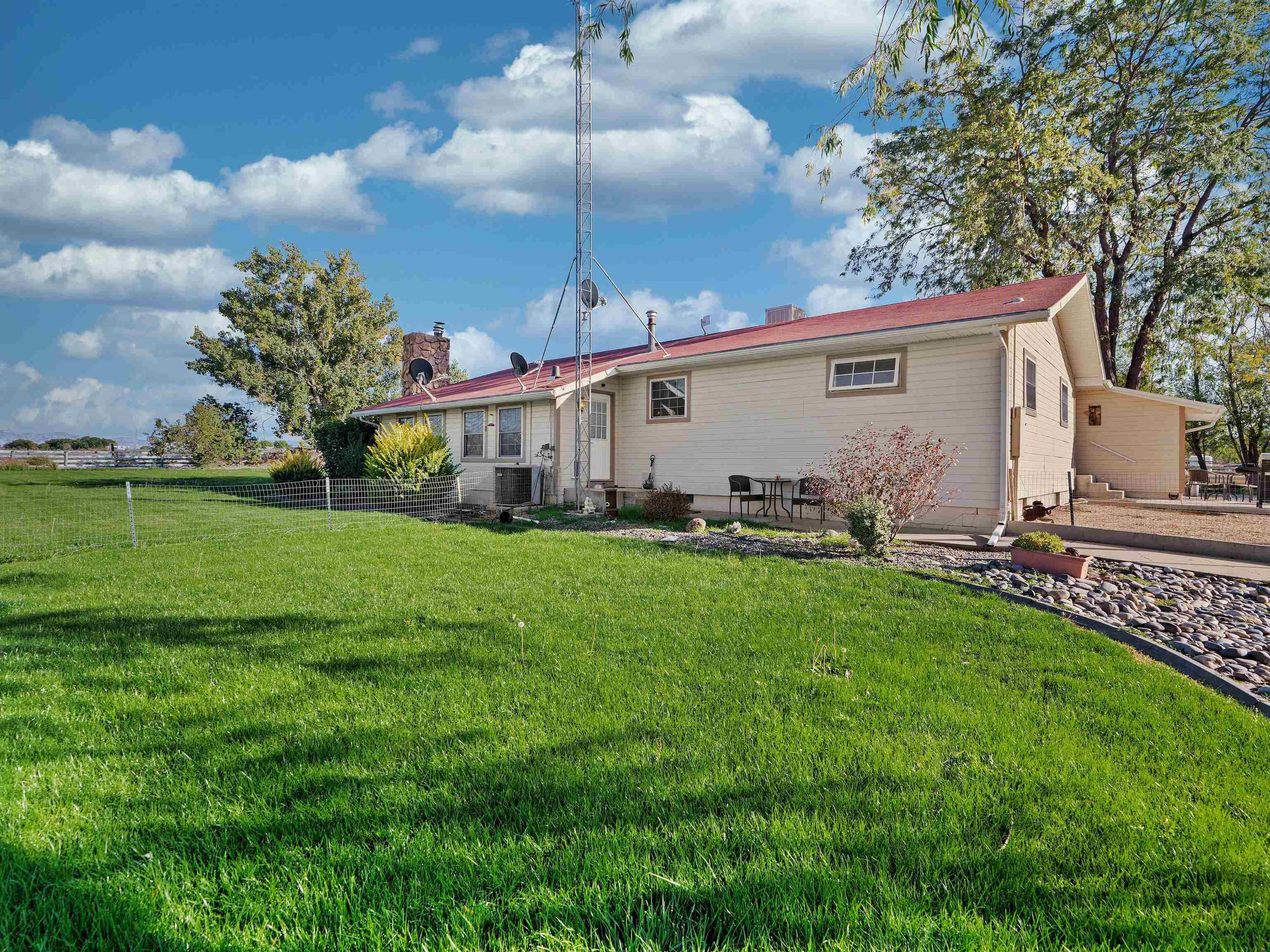1551 17 Road