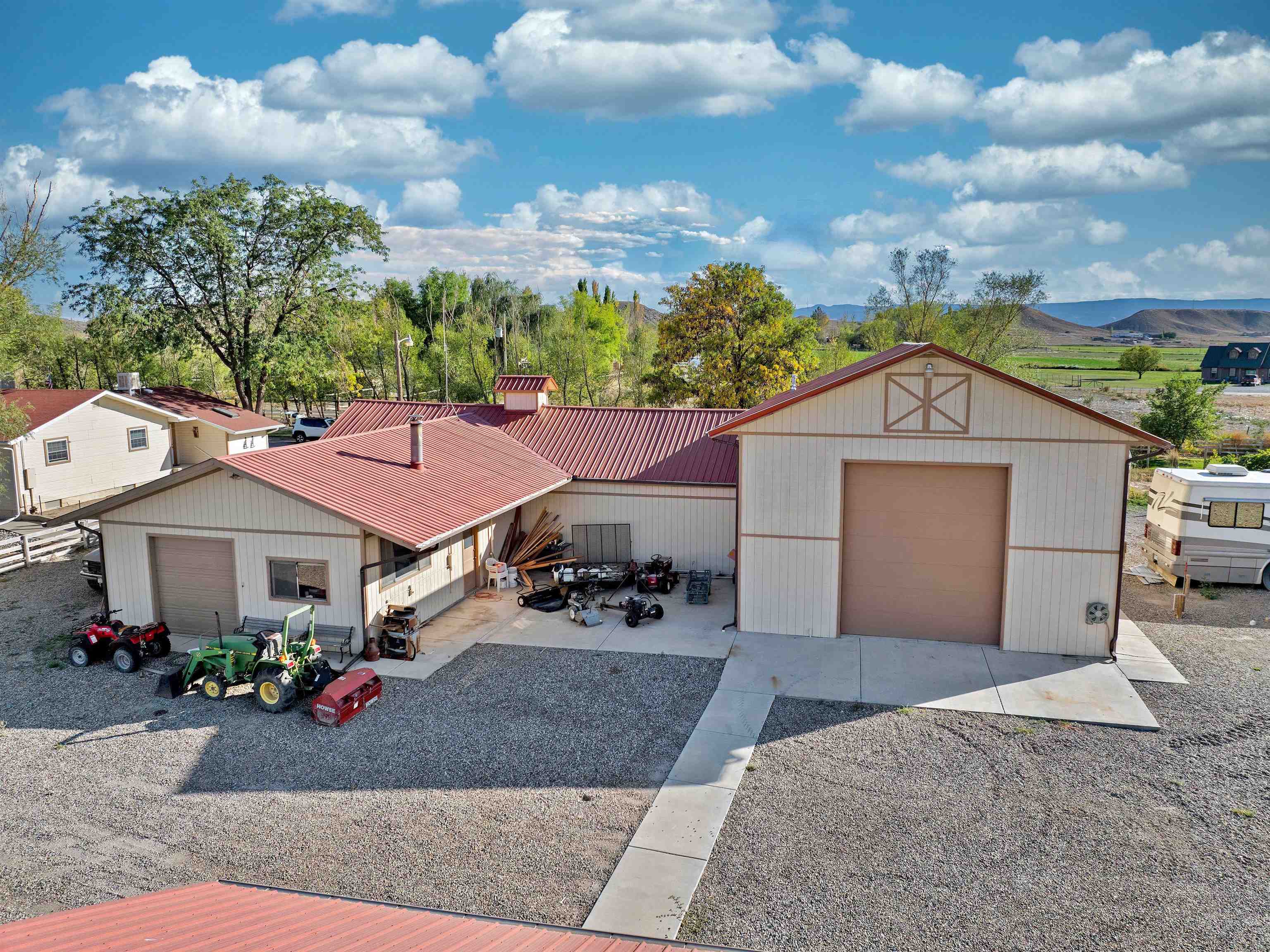 1551 17 Road