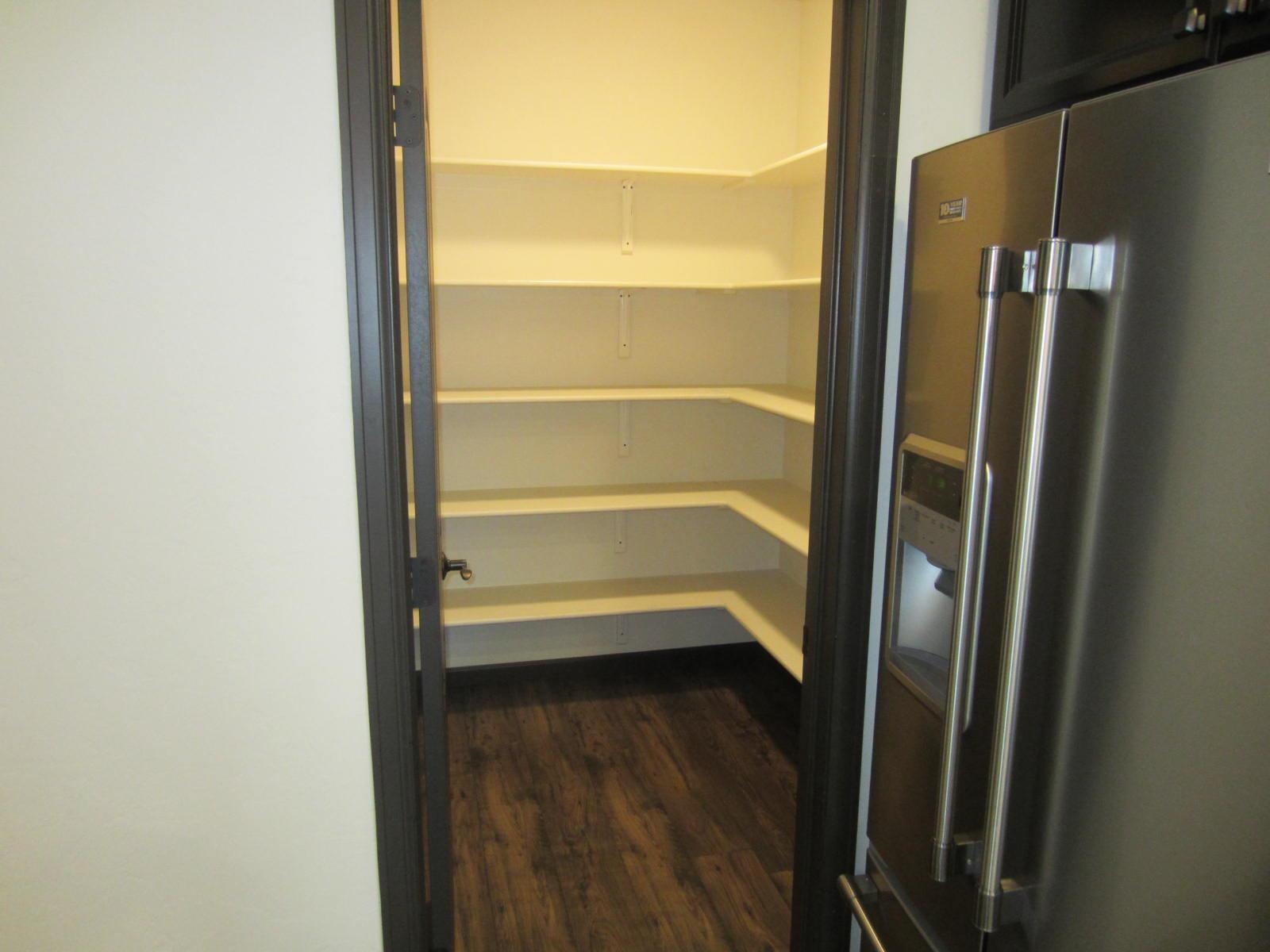 2499 Tiptop Avenue Unit: B