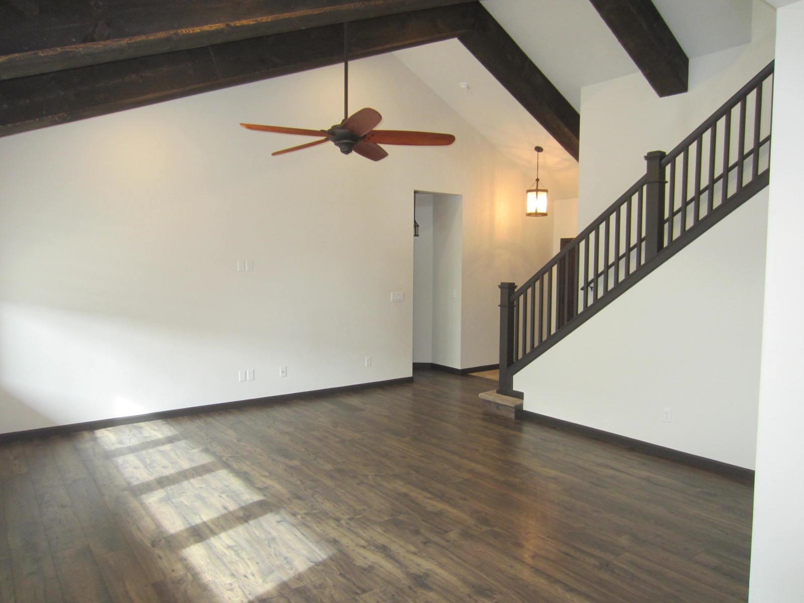 2499 Tiptop Avenue Unit: B