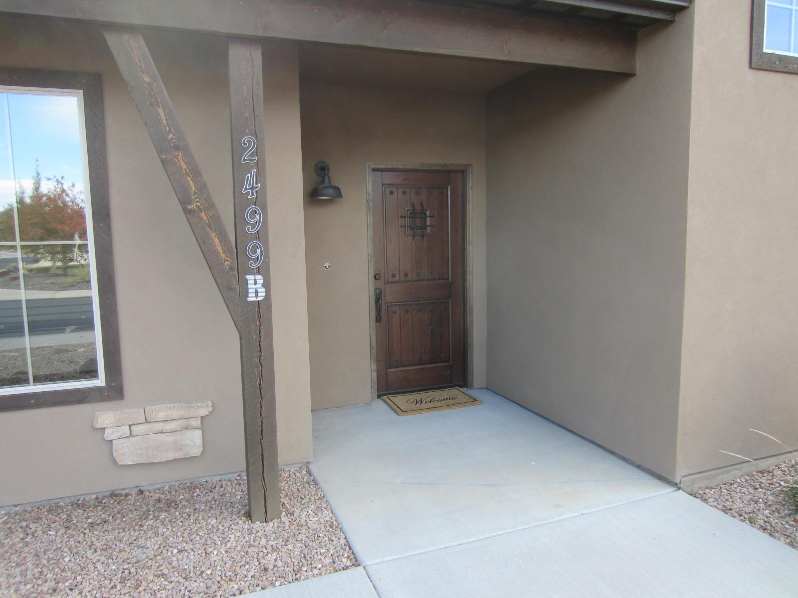 2499 Tiptop Avenue Unit: B