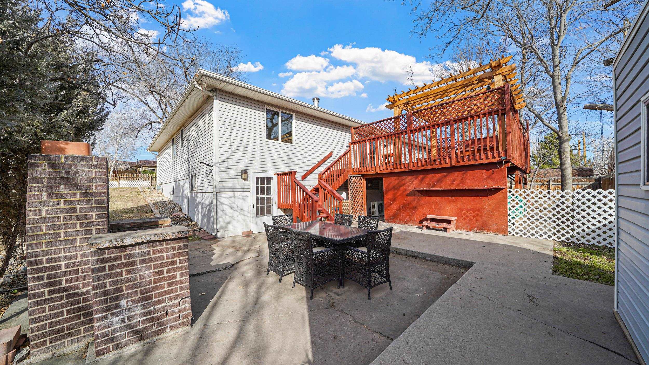 438 Bluebell Lane