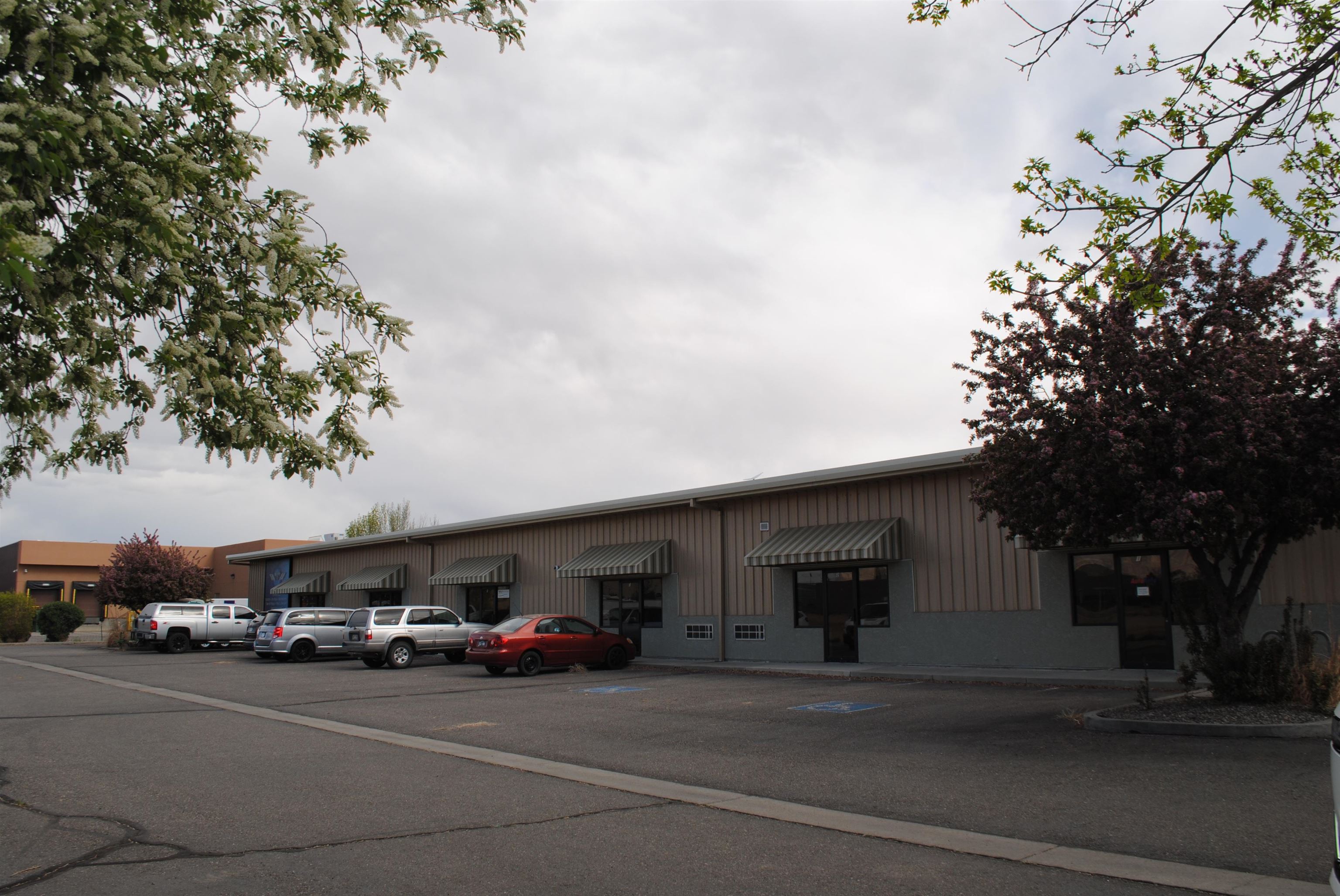 810 North Crest Drive Unit: 3