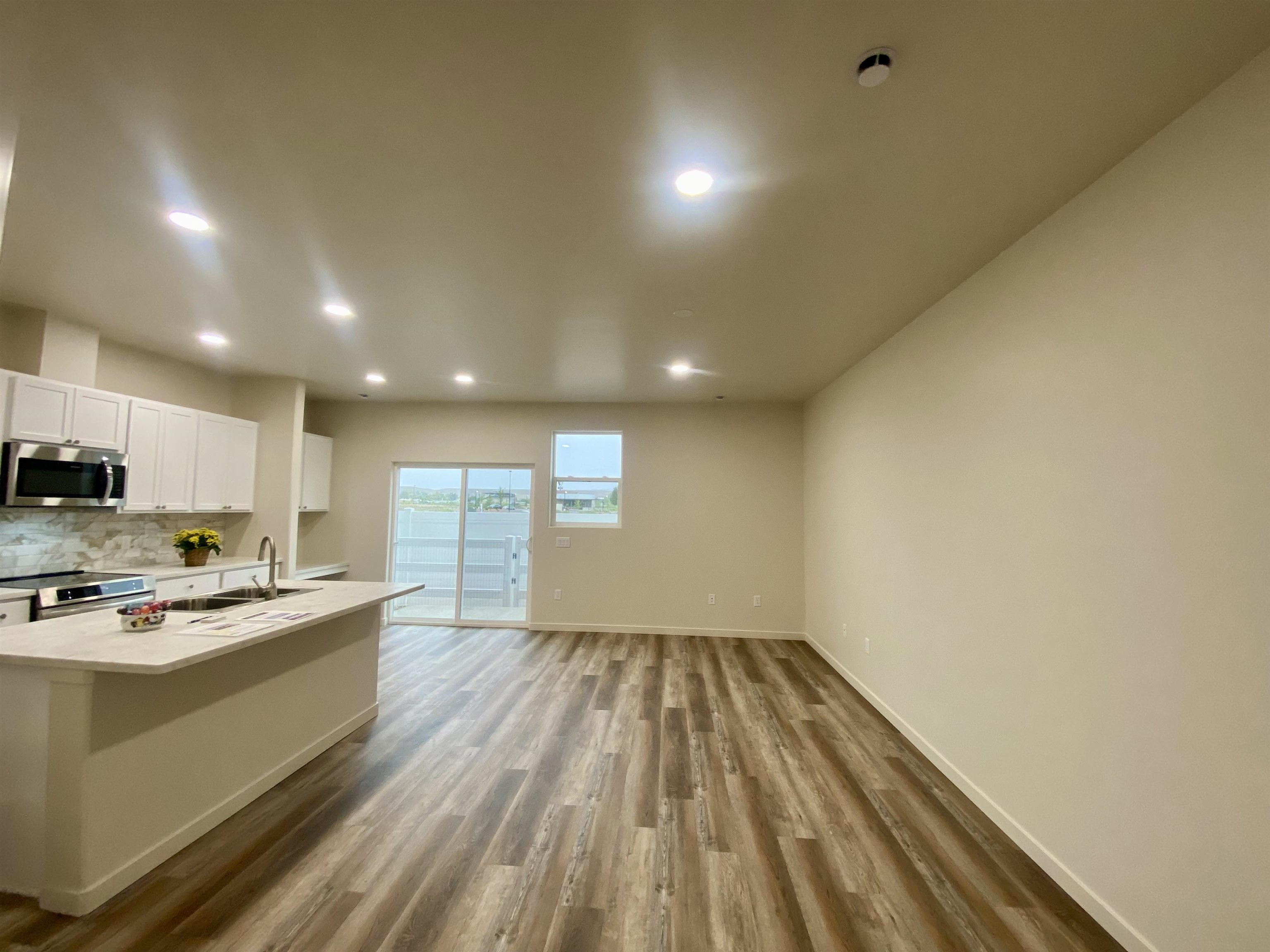 2781 Caspian Way Unit: B