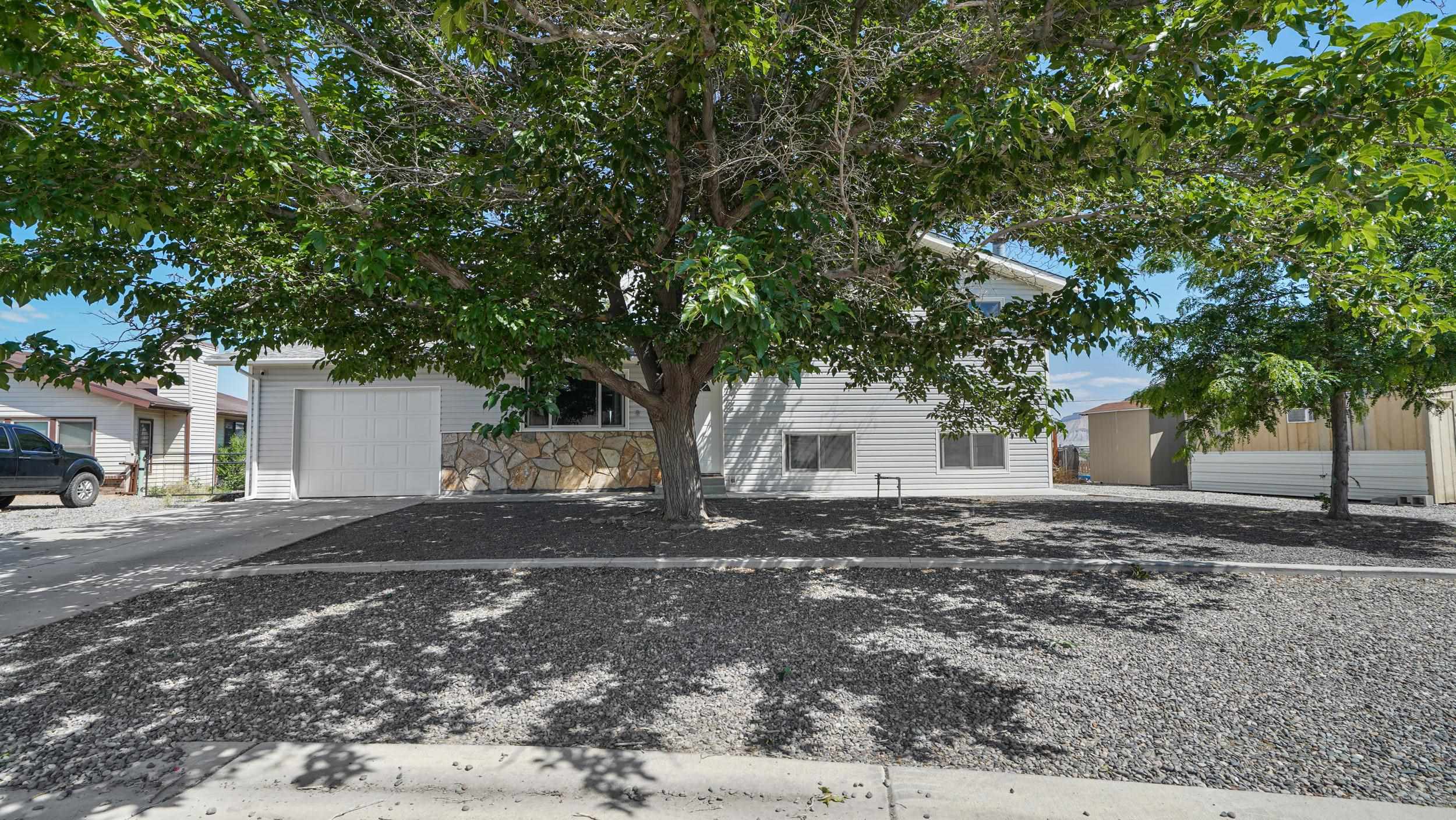 3174 William Drive