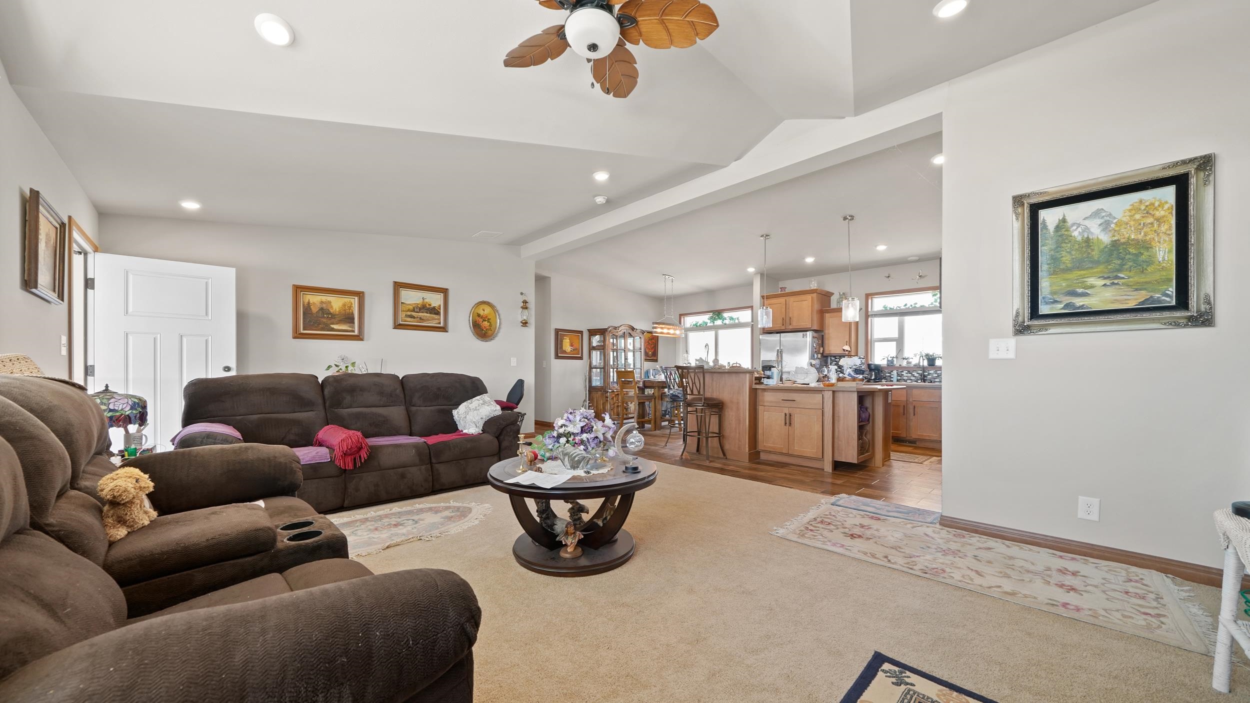 1070 N 14 1/2 Road