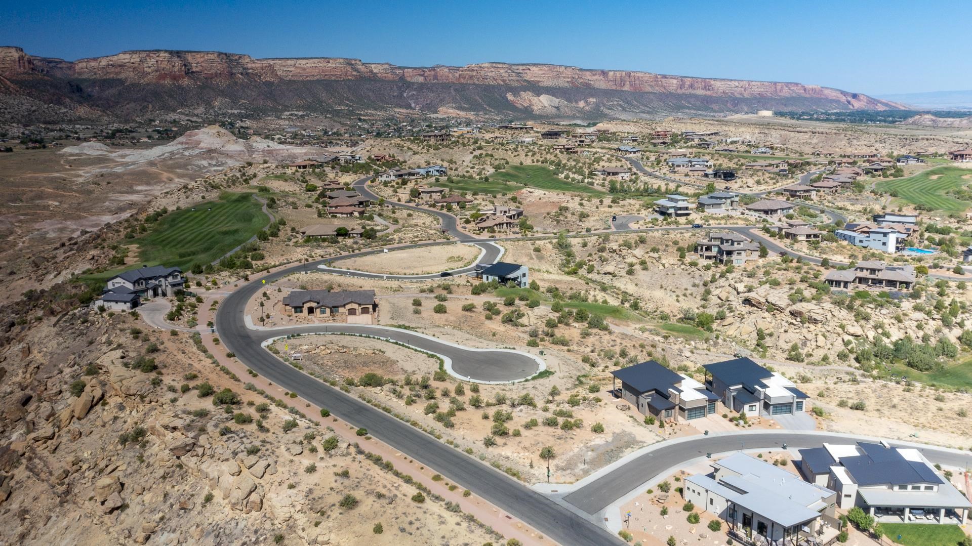 302 Meridian Loop