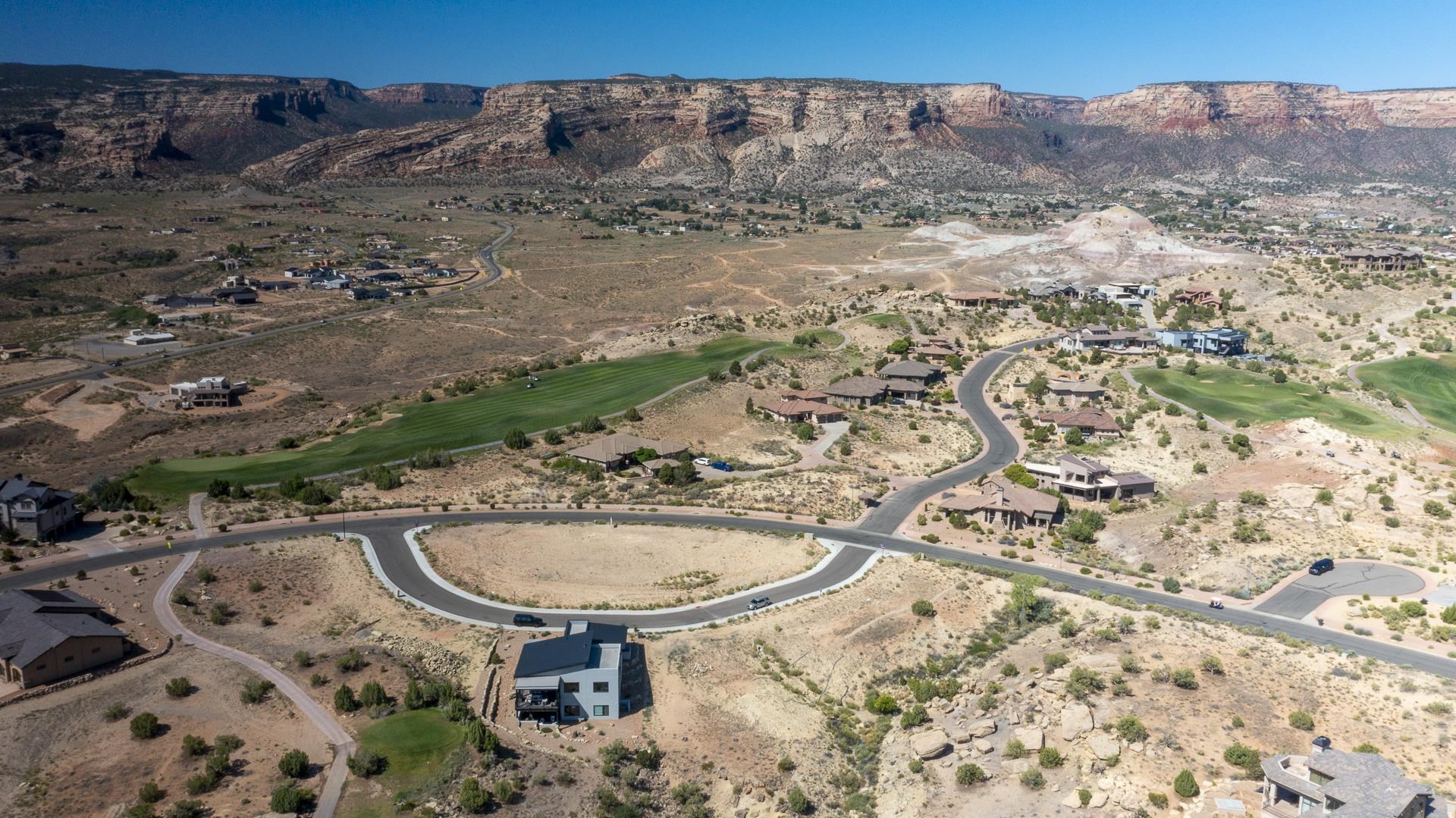 302 Meridian Loop