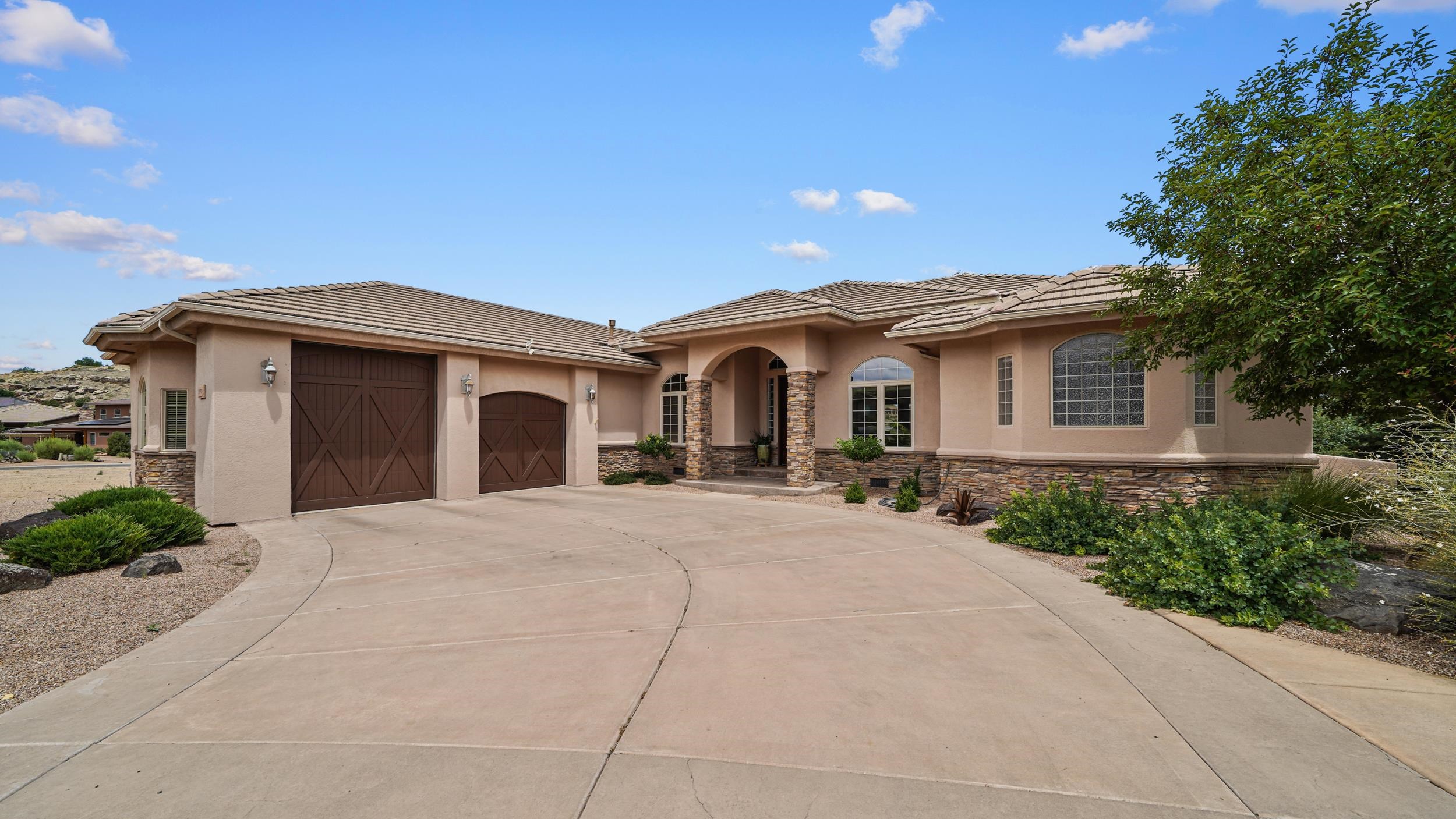 2372 Claystone Court