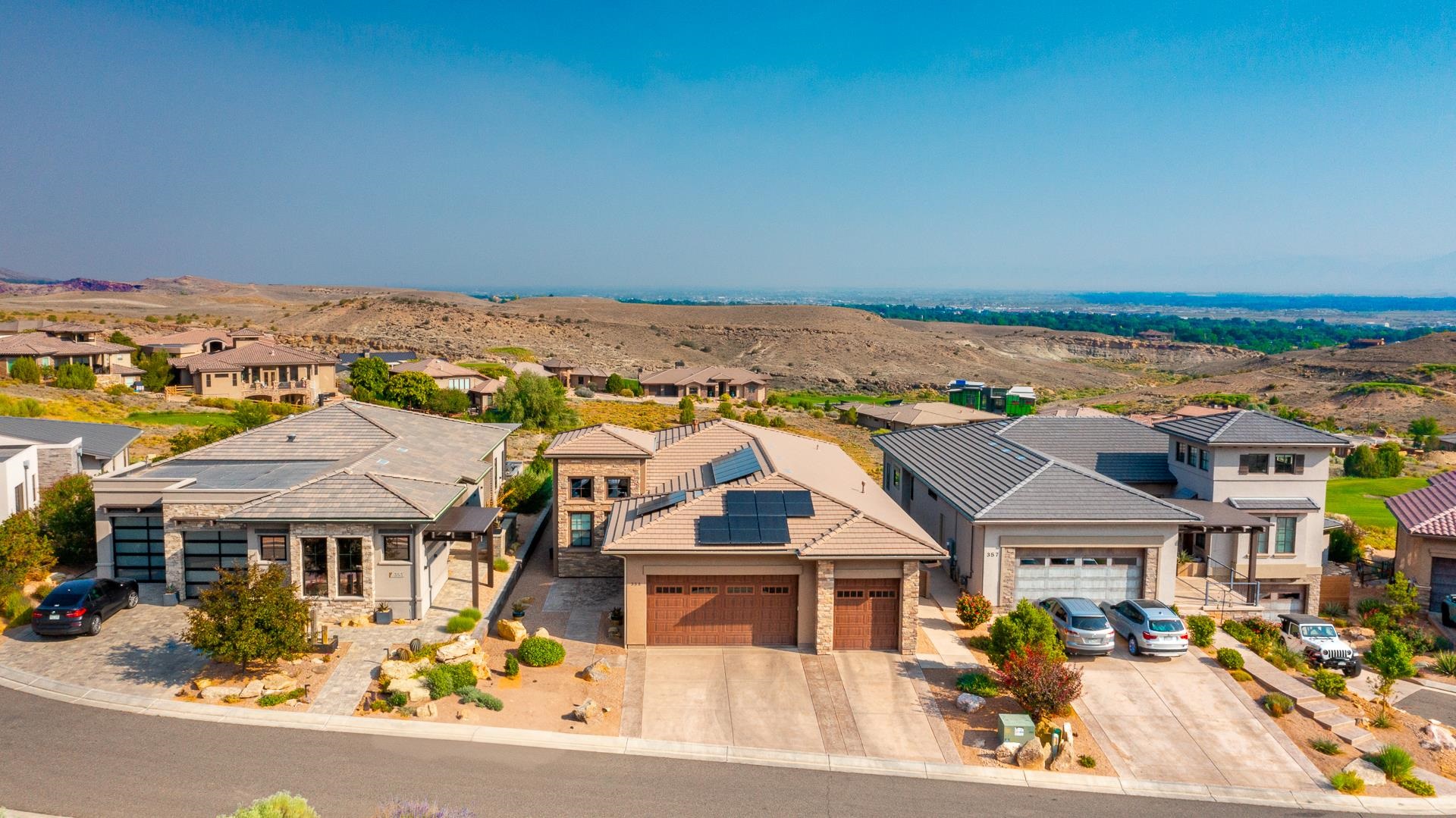 355 W Ridges Boulevard