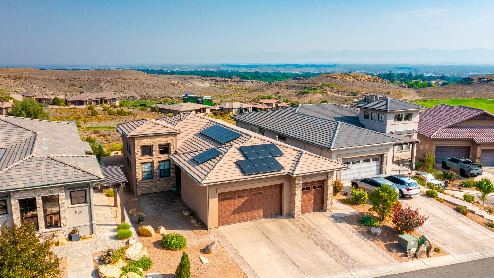 355 W Ridges Boulevard