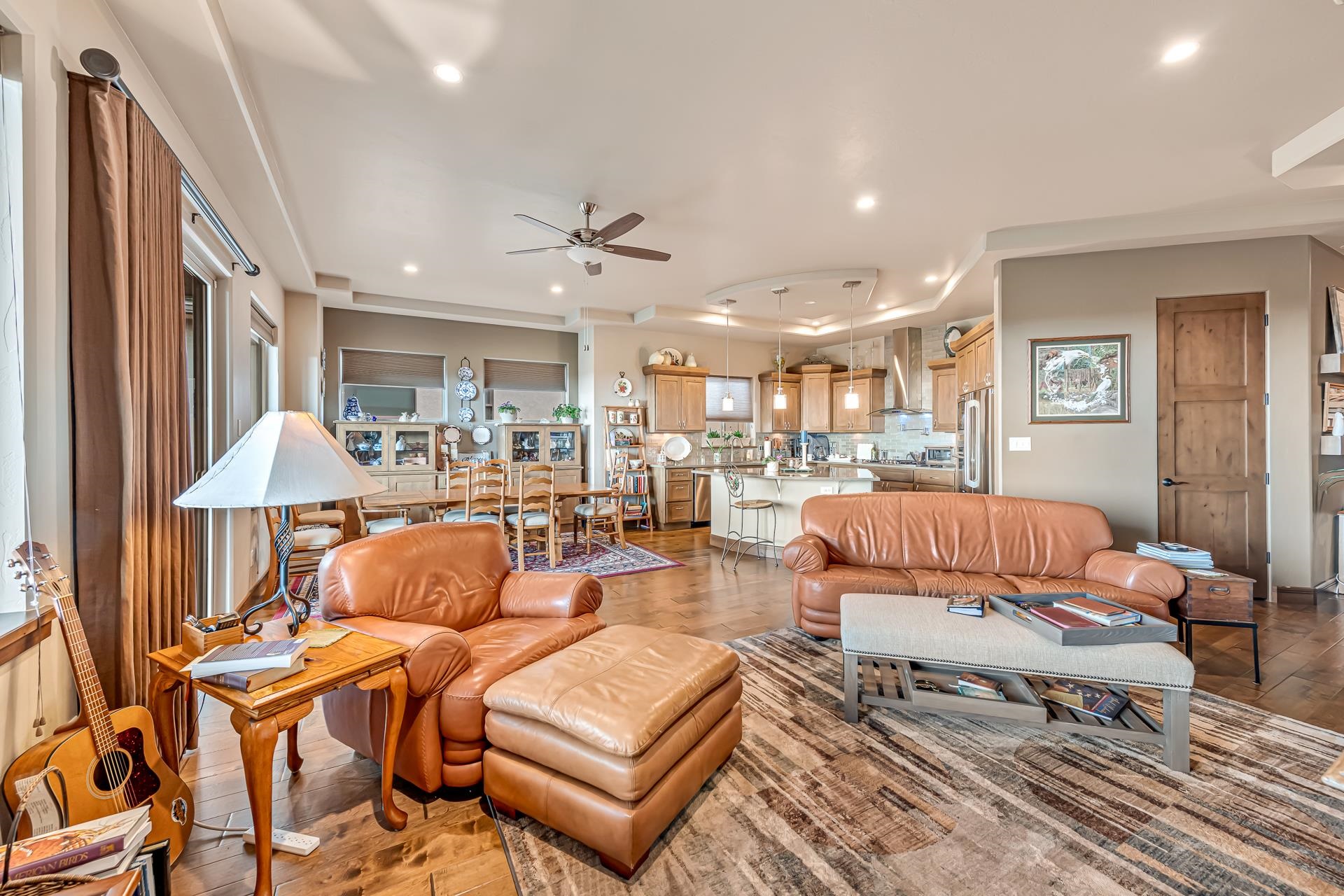 355 W Ridges Boulevard