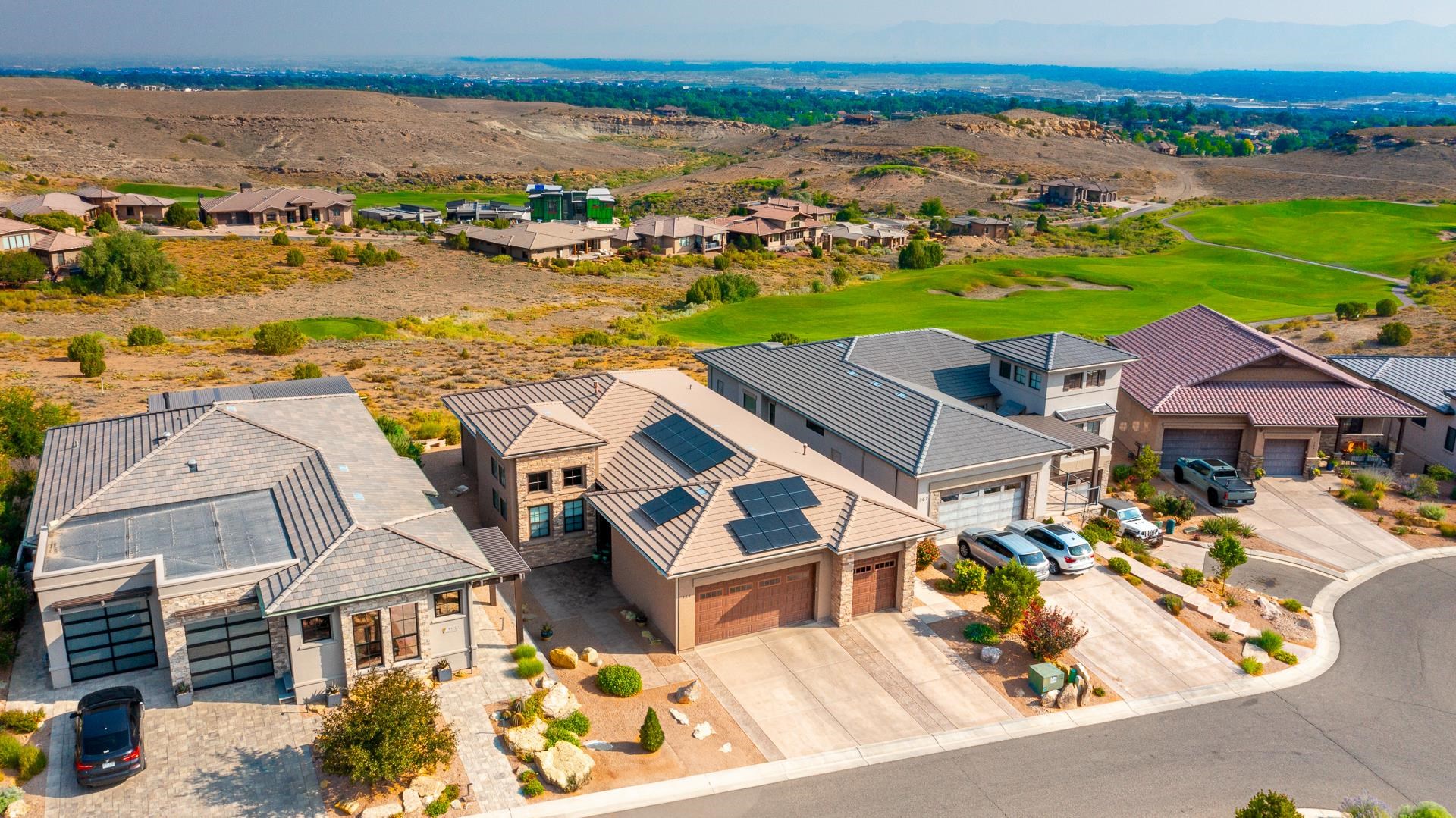 355 W Ridges Boulevard