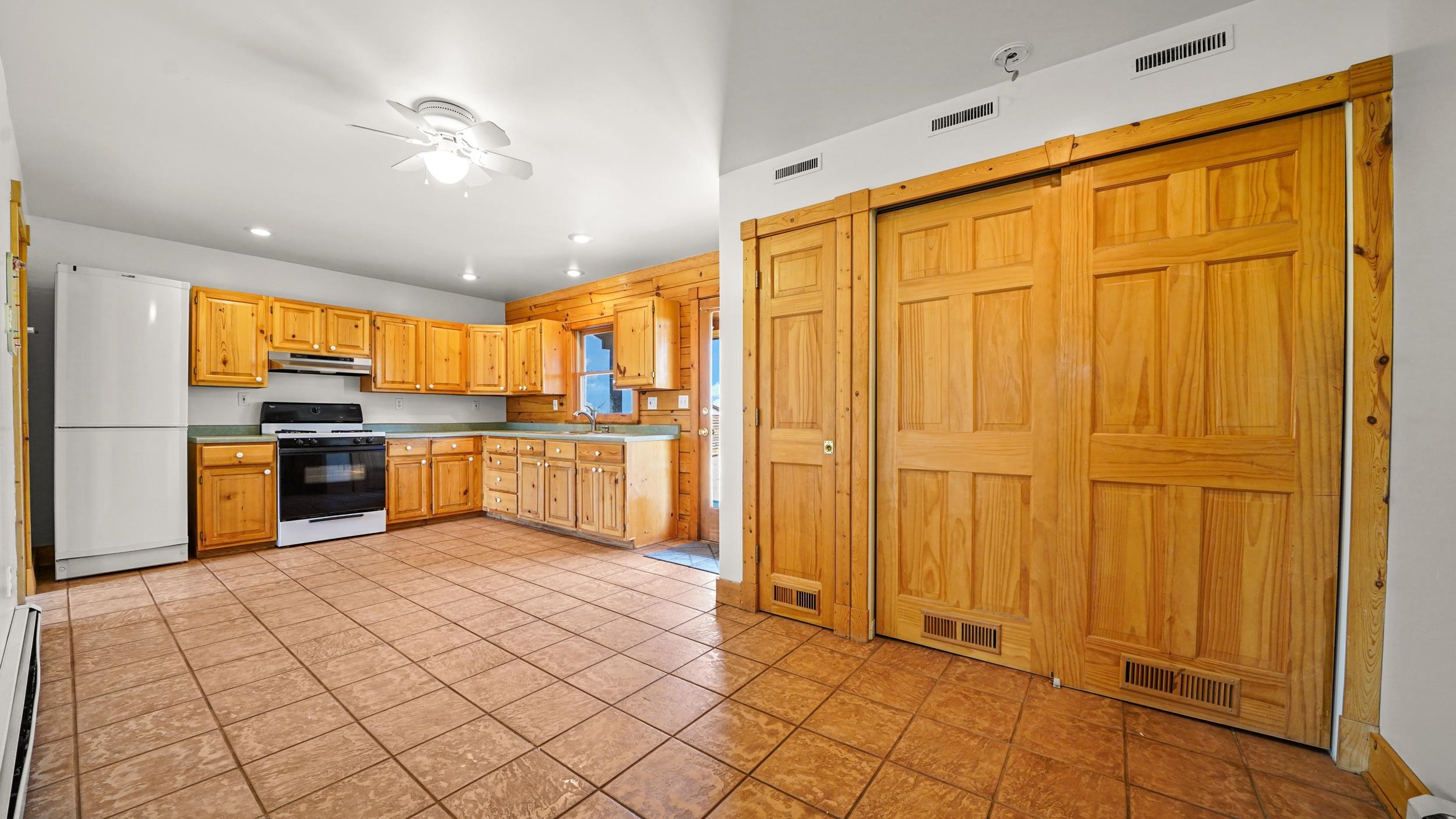 4890 Red Bluff Road