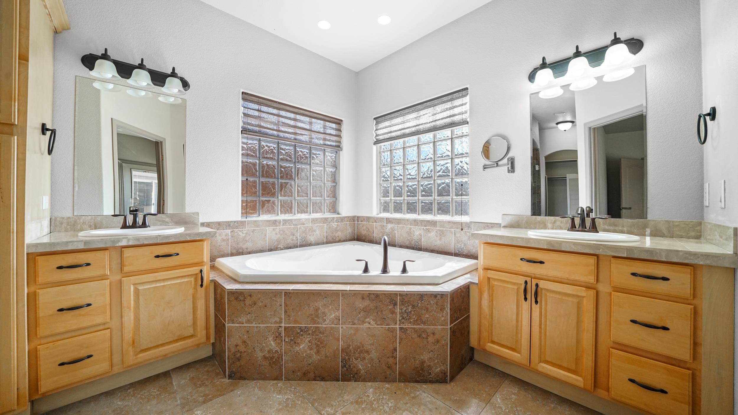 2863 Basil Place
