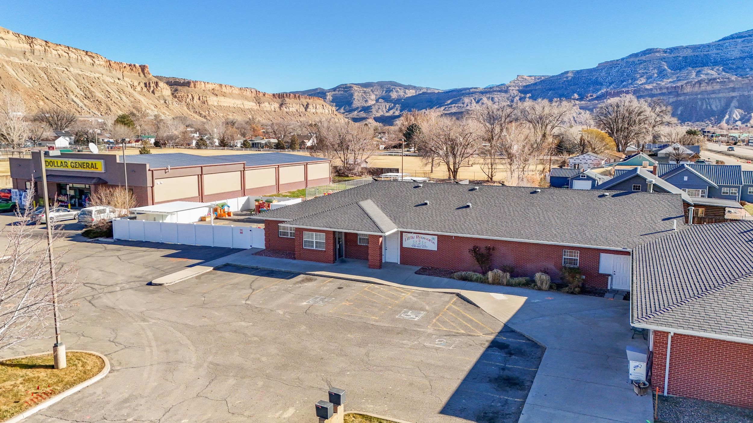 707 Elberta Avenue Unit: 102