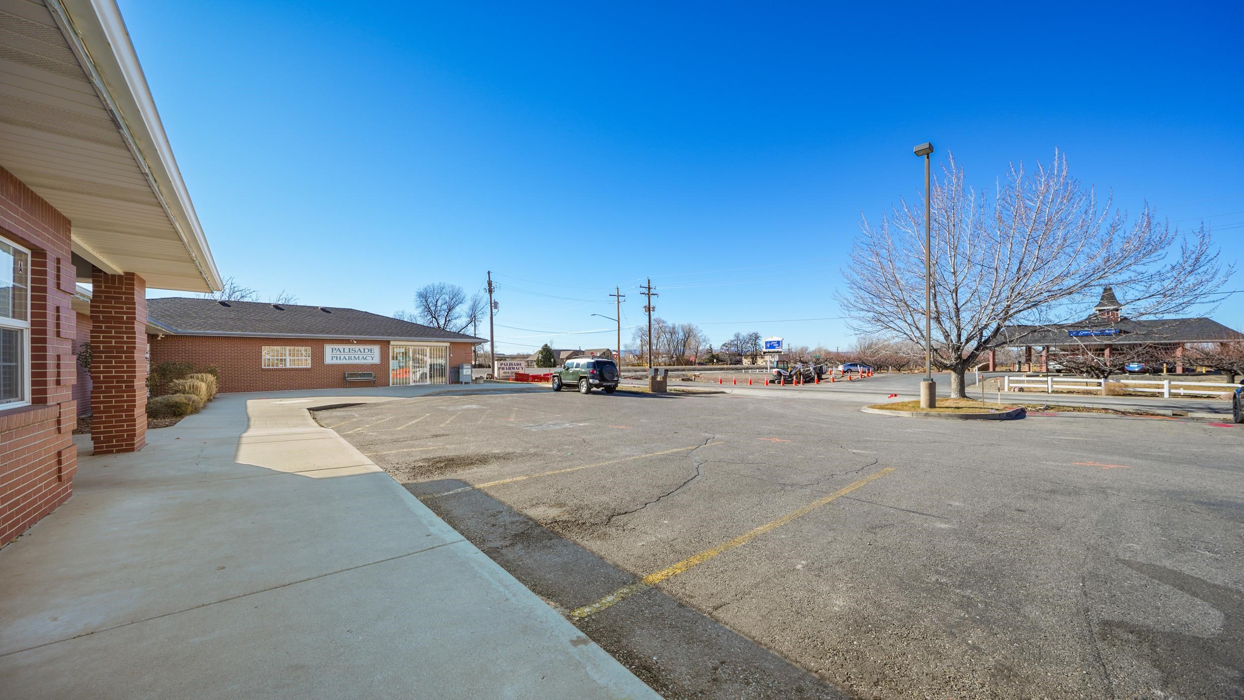 707 Elberta Avenue Unit: 102