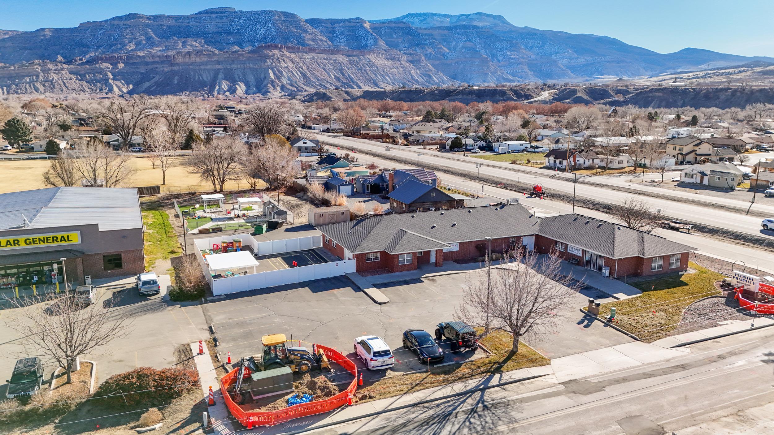 707 Elberta Avenue Unit: 102