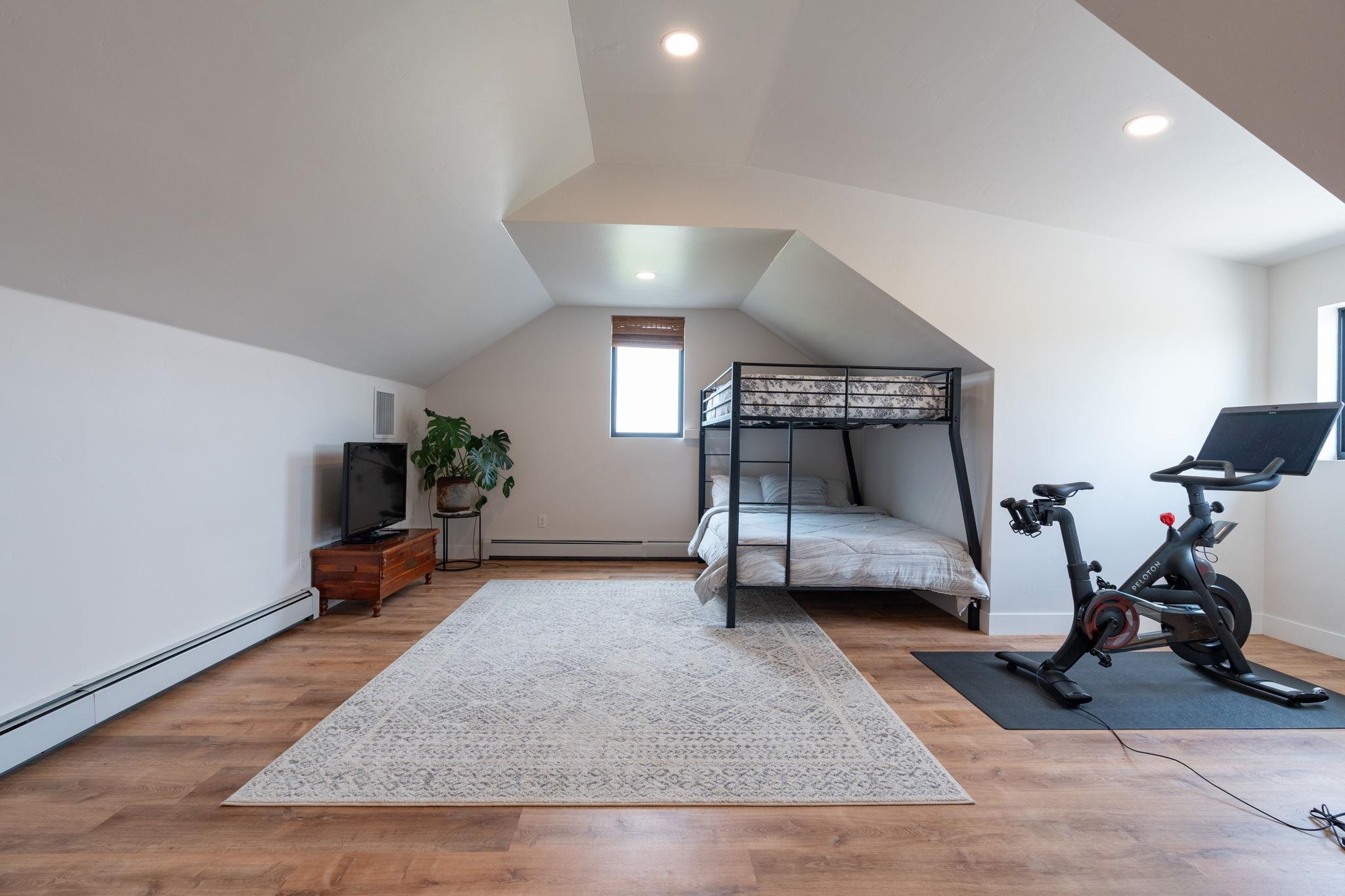 1648 Saddle Ring Court