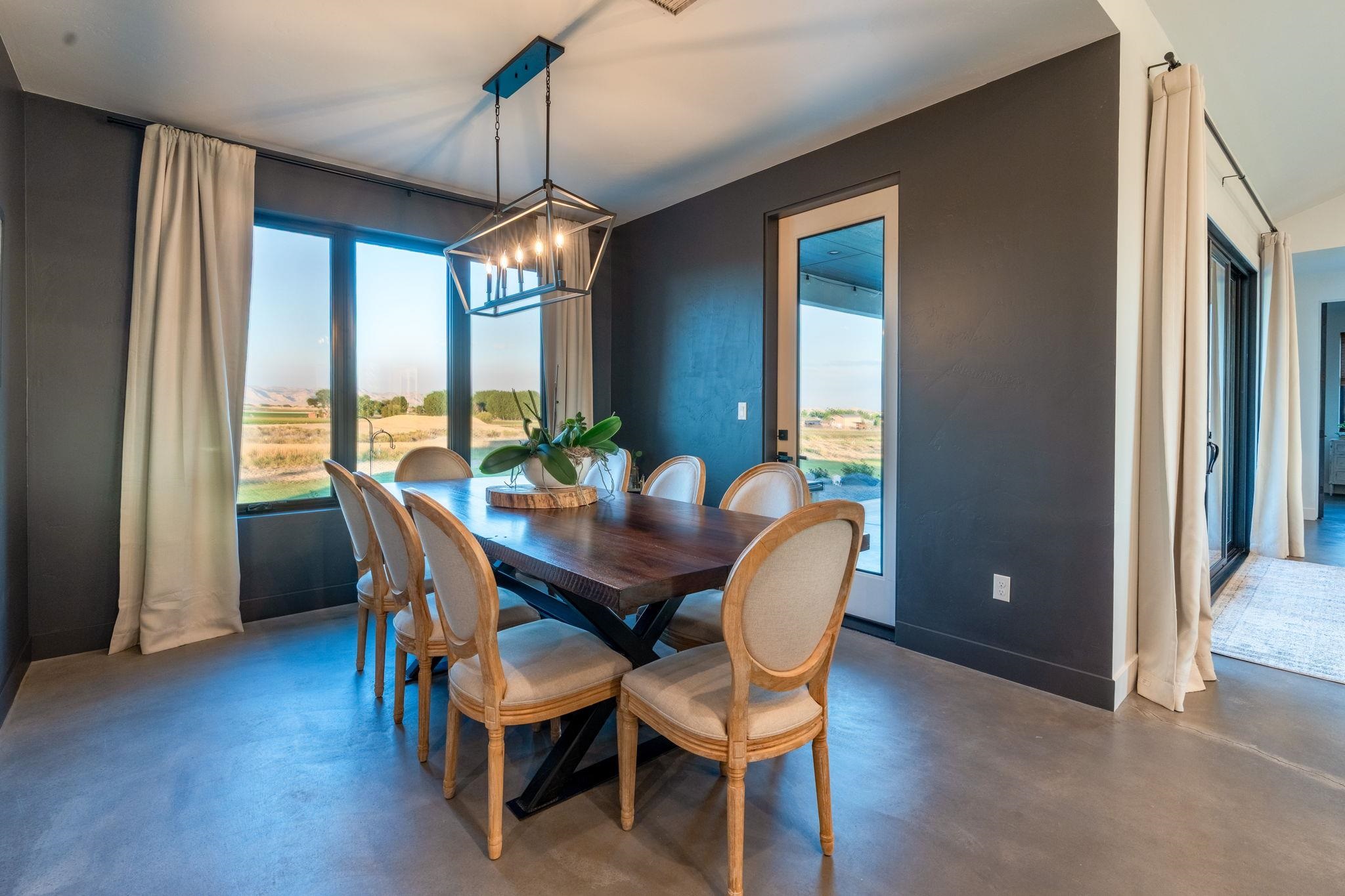 1648 Saddle Ring Court