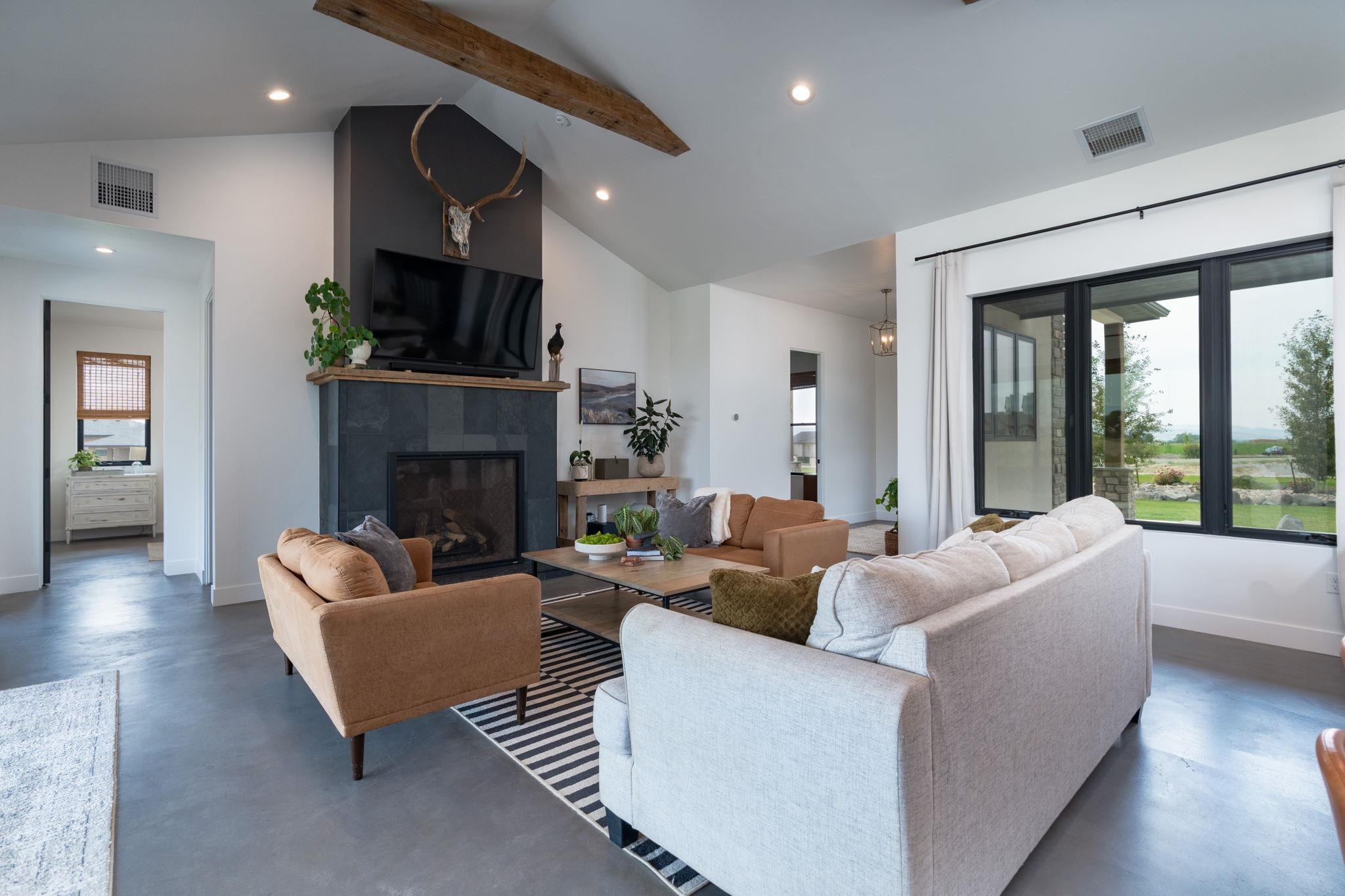 1648 Saddle Ring Court